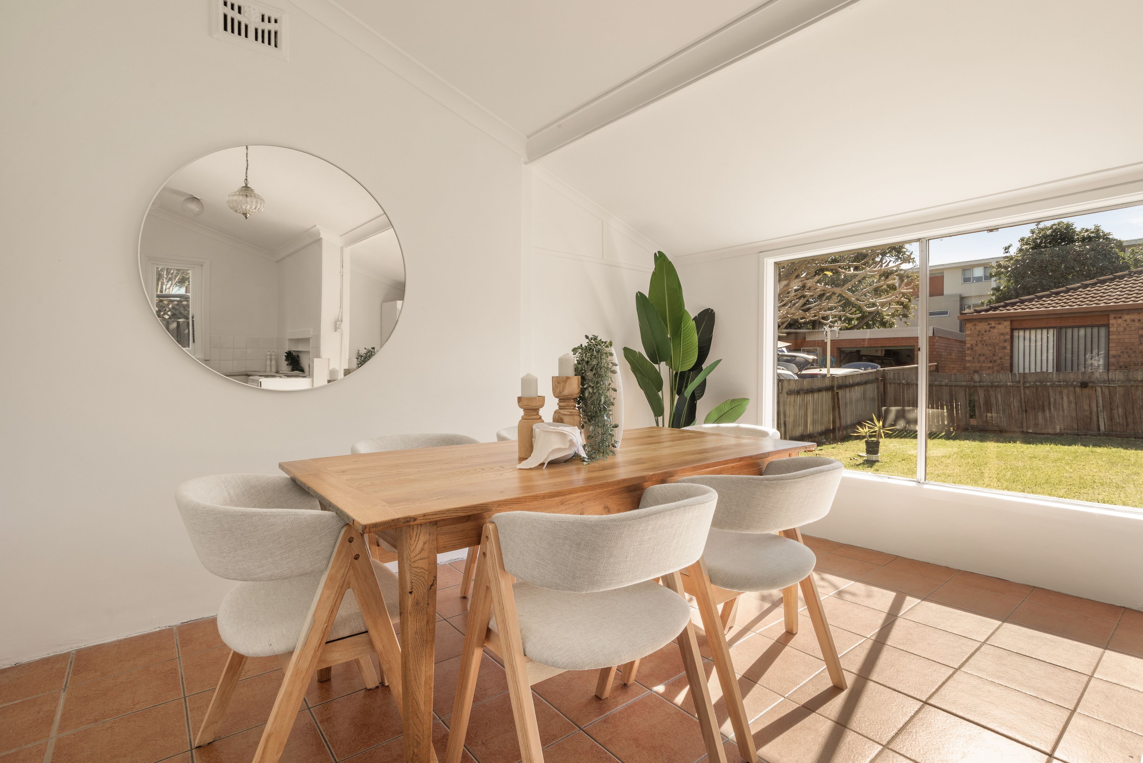 14 & 14A Hincks Street — photo 4 of 18