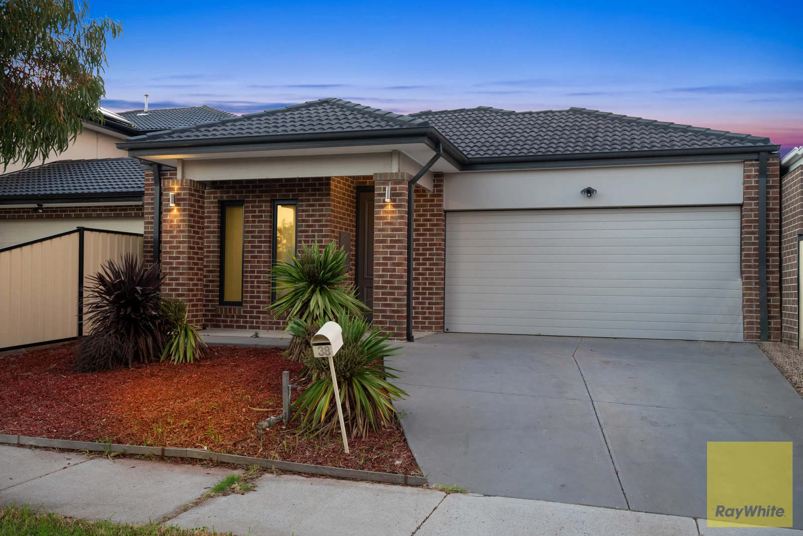 38 Teacher Crescent, Truganina, VIC 3029