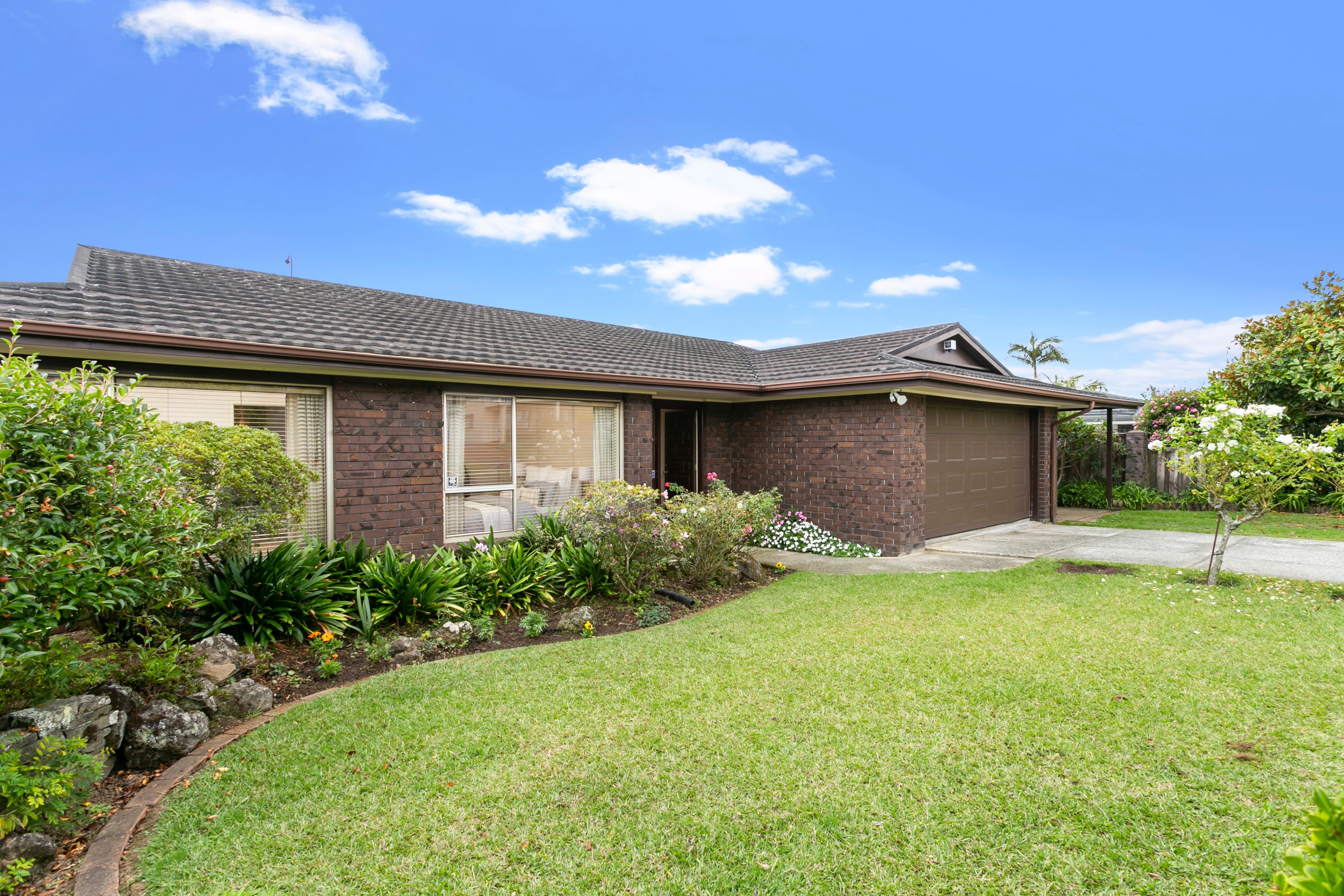 12 Paykel Avenue, Farm Cove, Manukau City