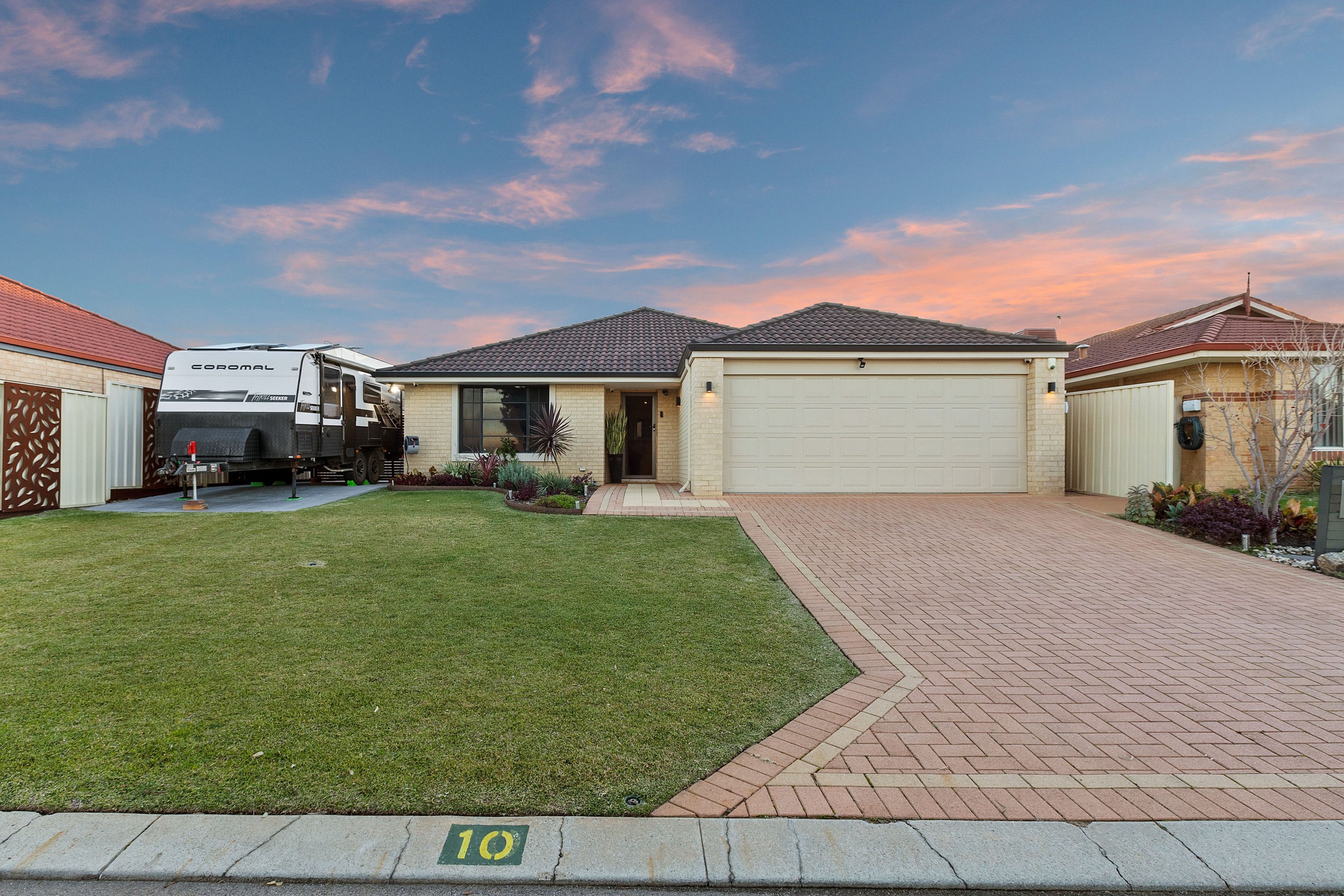 10 Otunic Way, Madeley, WA 6065
