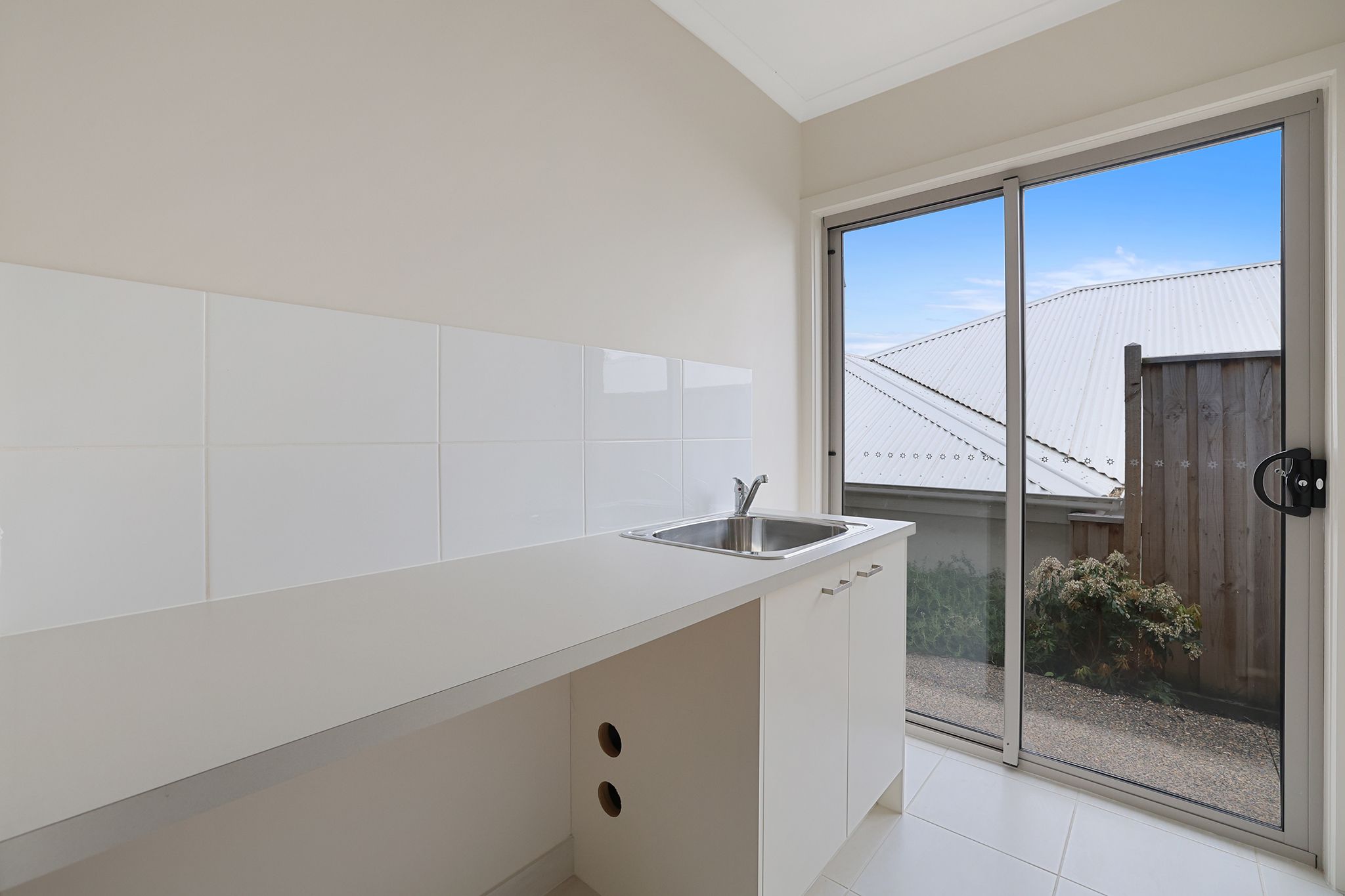 18 Illawarra Boulevard — photo 11 of 30