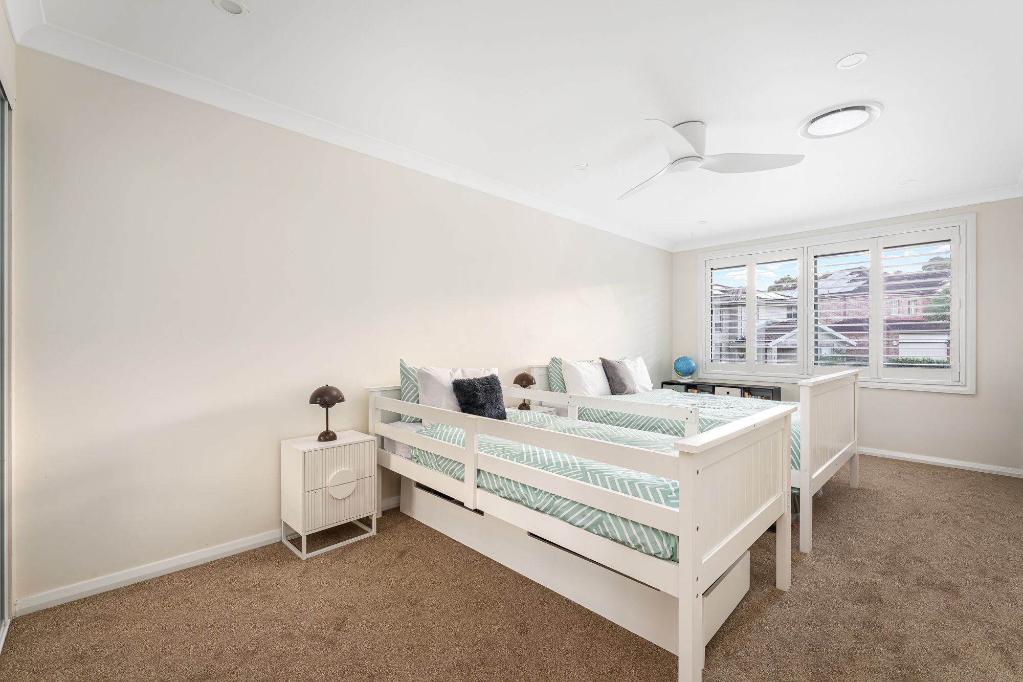 35 Bentwood Terrace — photo 15 of 25