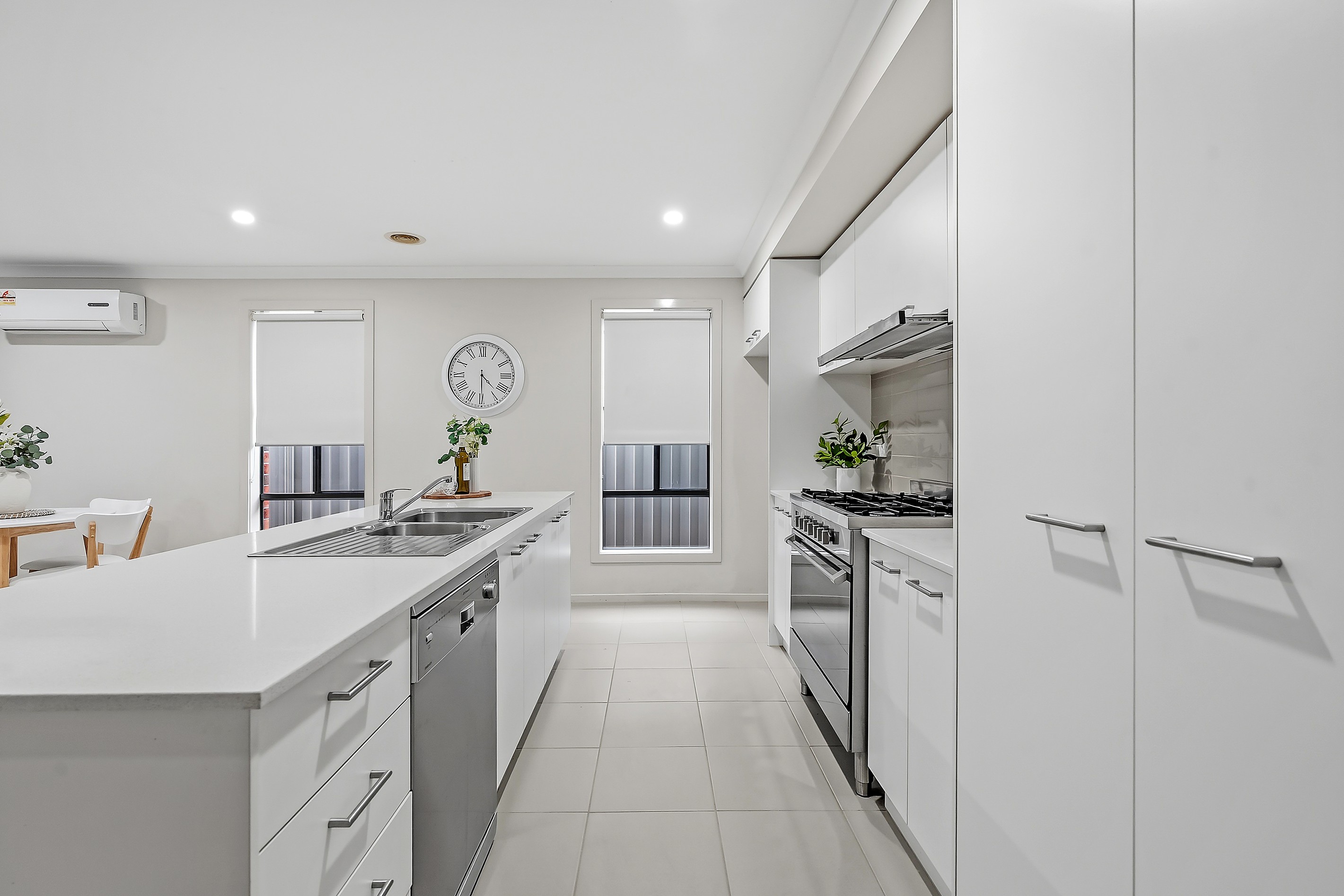 122 Nelson Street, Cranbourne East, VIC 3977