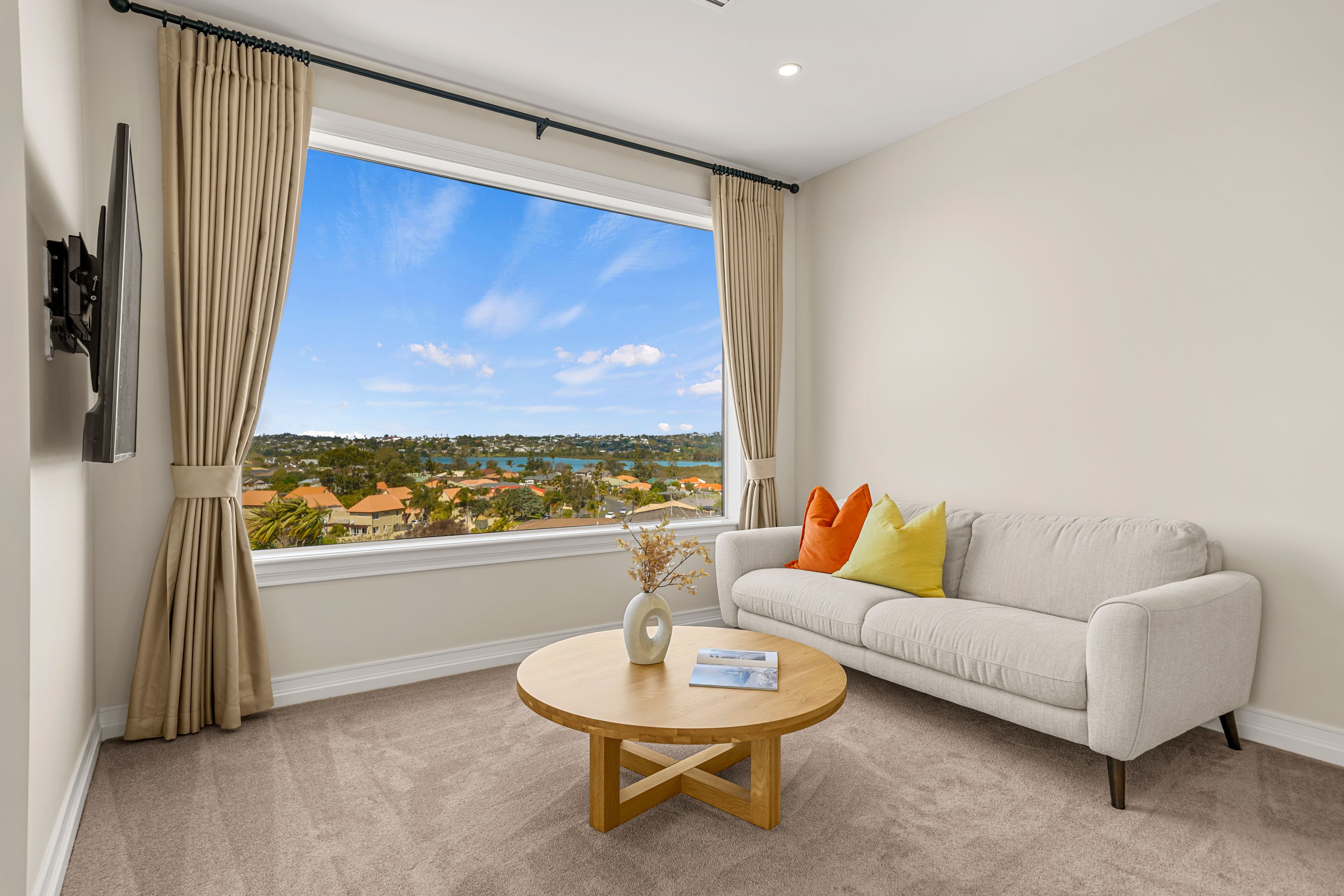 110 Grovenor Drive, Orewa, Rodney