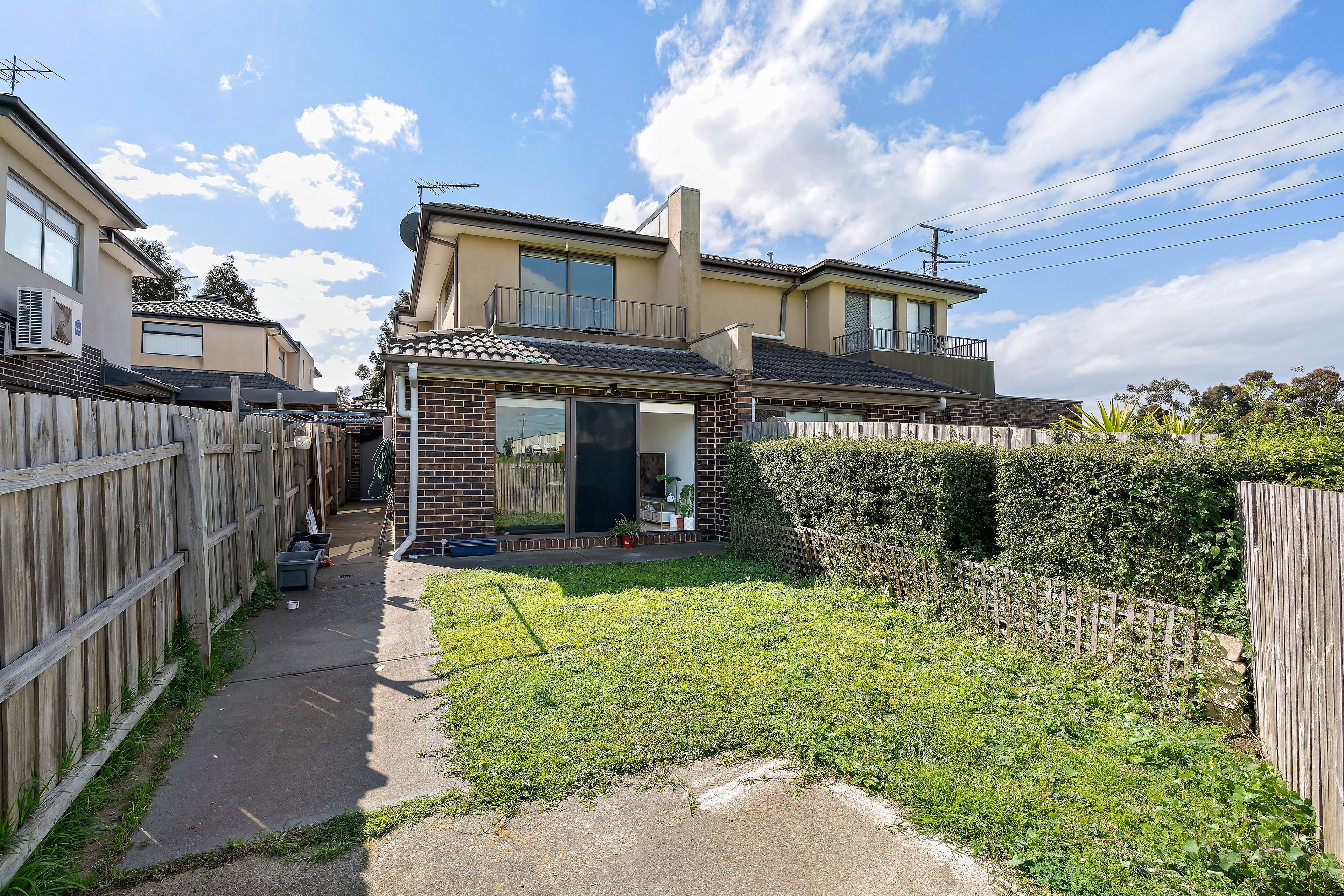 4/12 Merlynston Close — photo 11 of 13