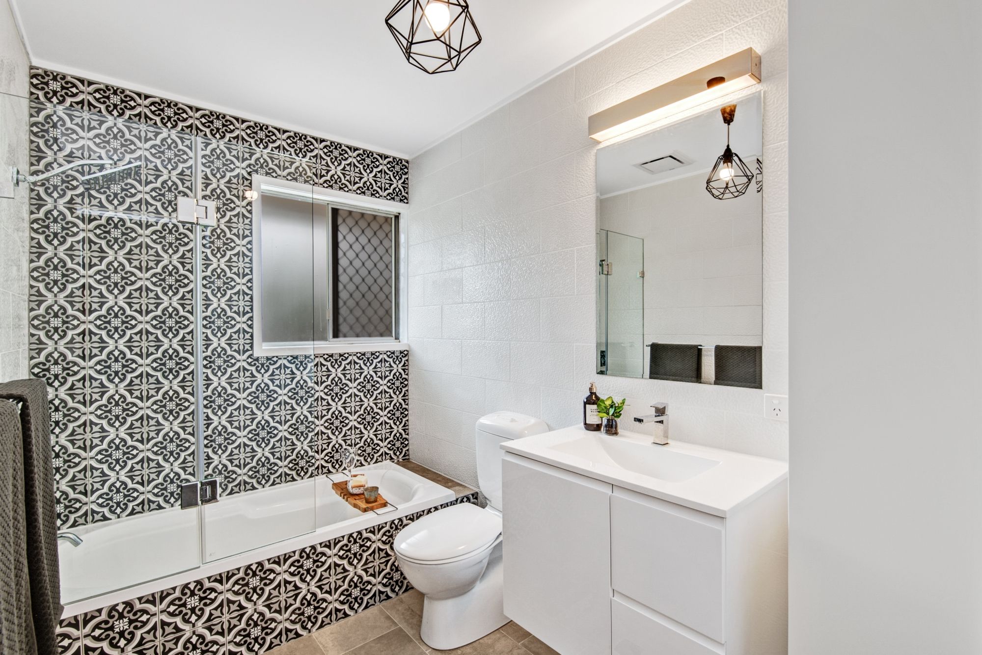 23 Bateman Street — photo 16 of 18