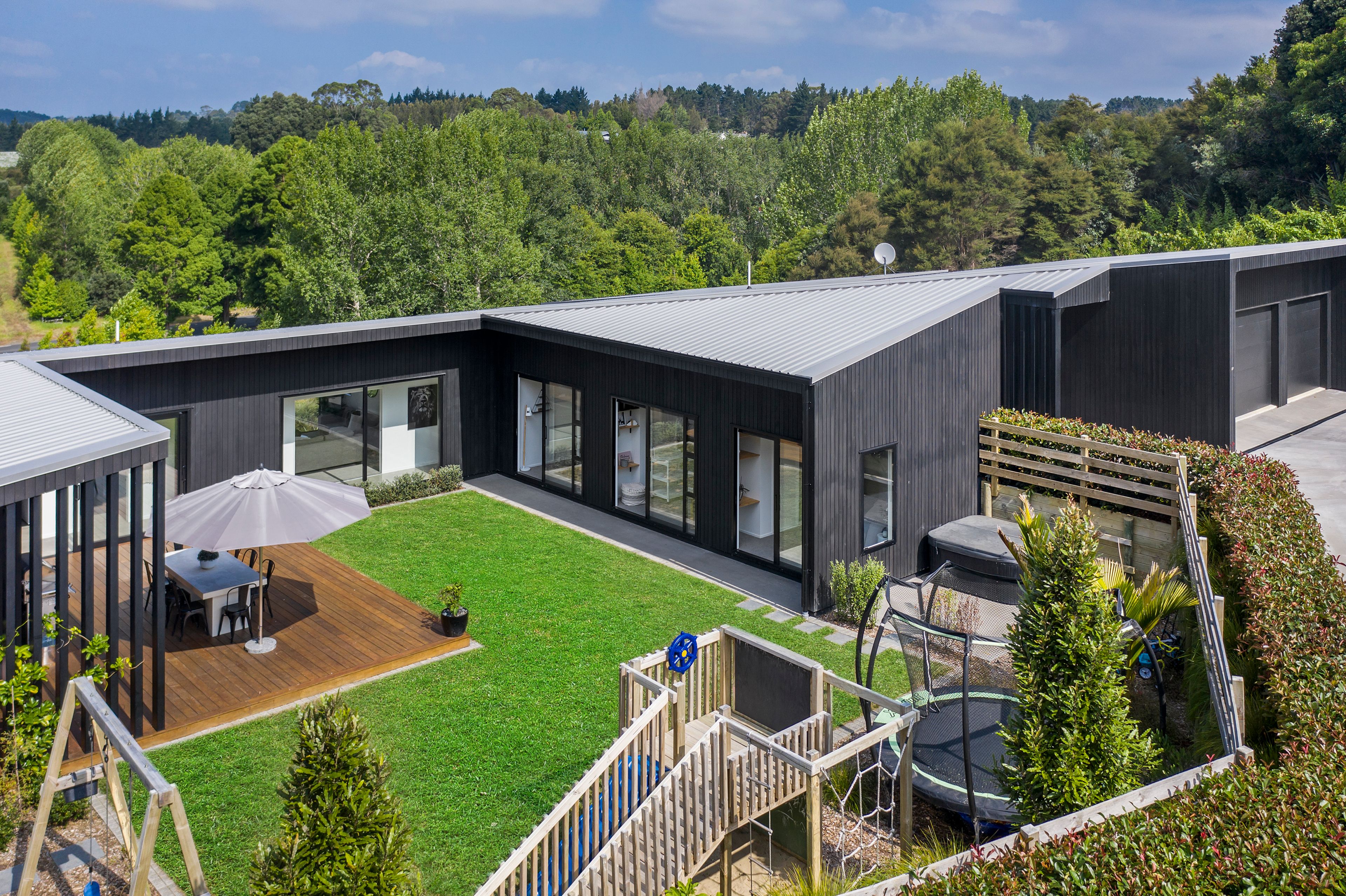 27 Brownhill Road, Whitford, Manukau City