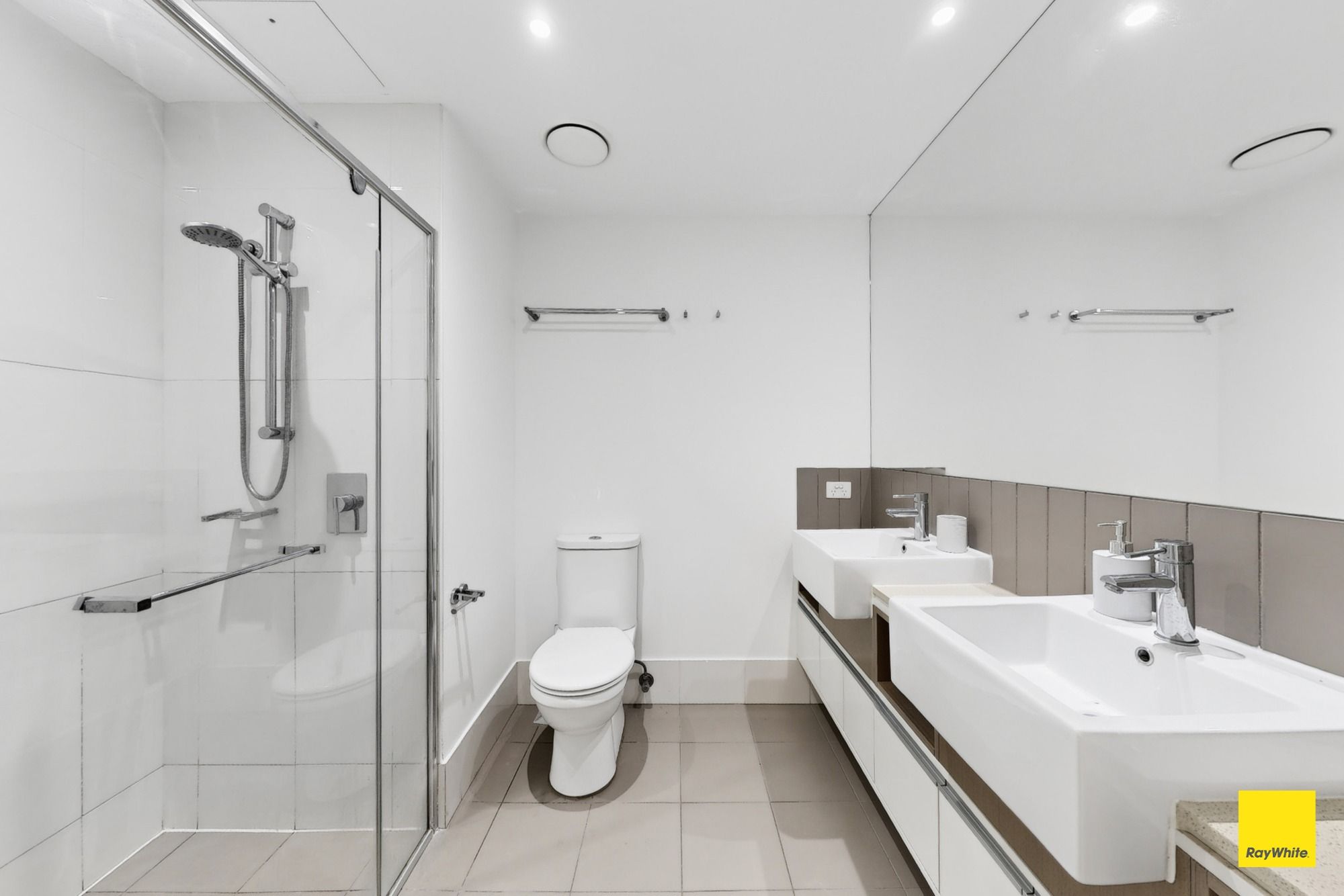 62/30 Macrossan Street — photo 7 of 15