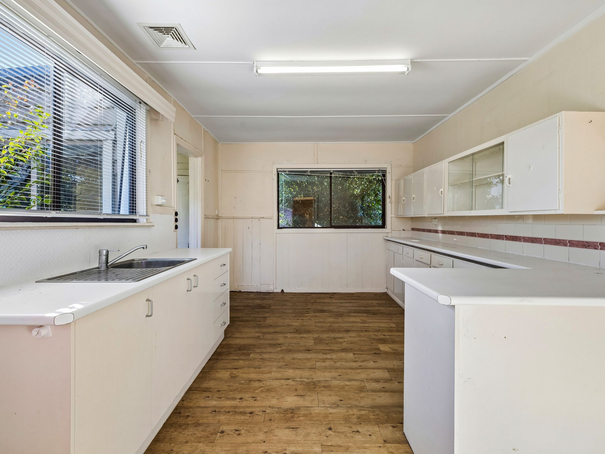 14 Stewart Street — photo 6 of 17