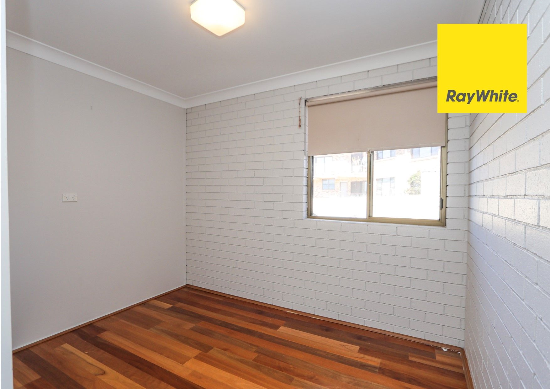 52 Gordon Street — photo 12 of 25