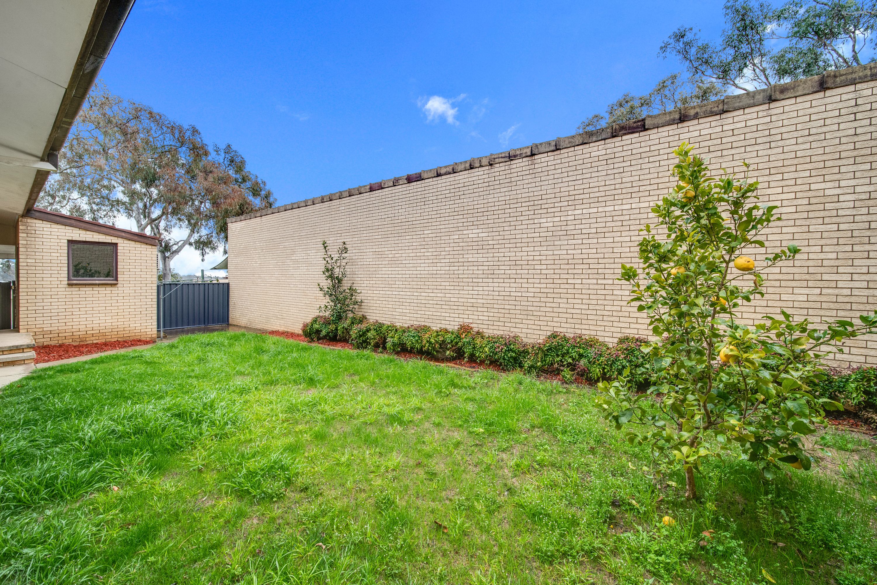 9 Epenarra Close, Hawker, ACT 2614