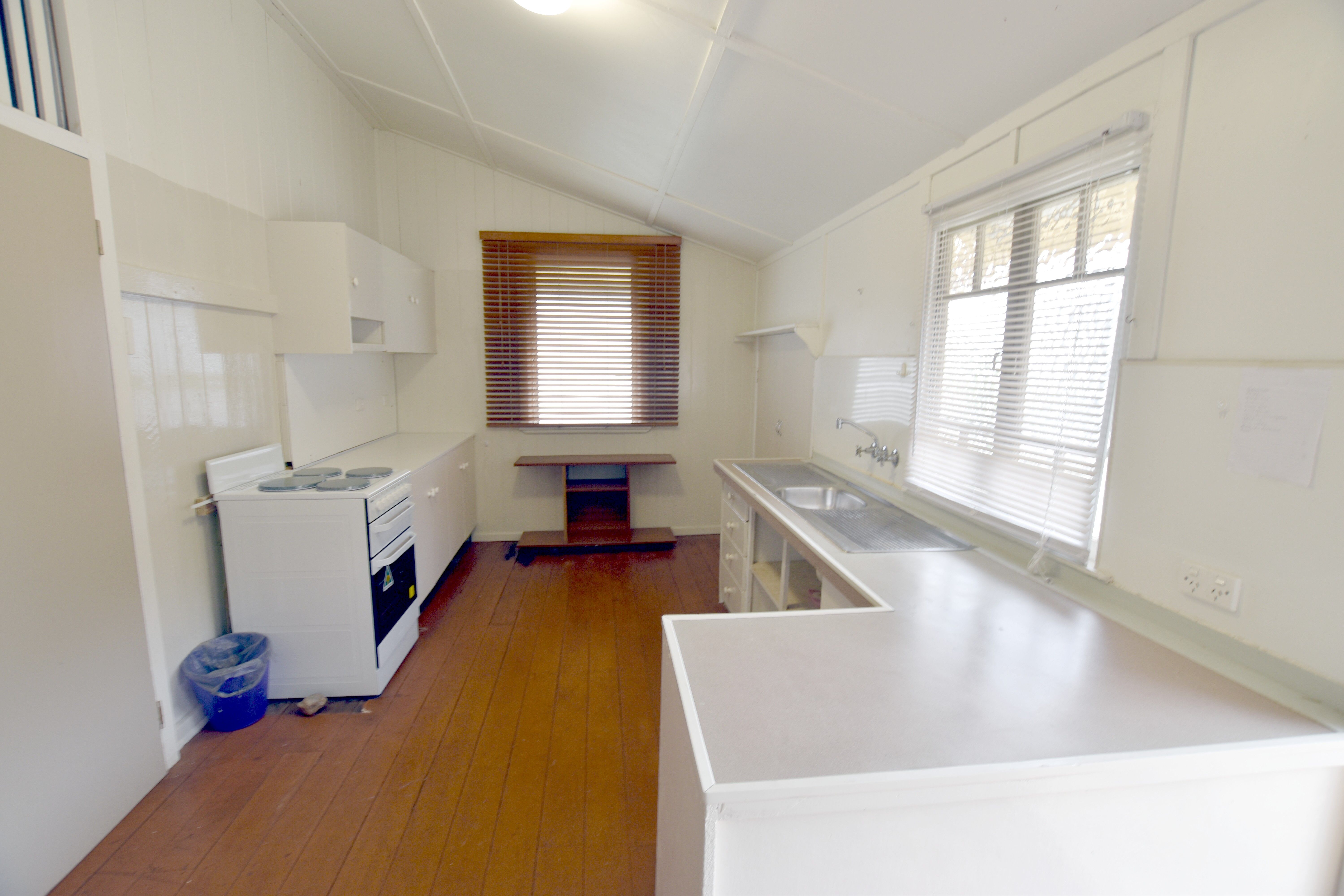 40 Bramston Street, Gladstone Central, QLD 4680