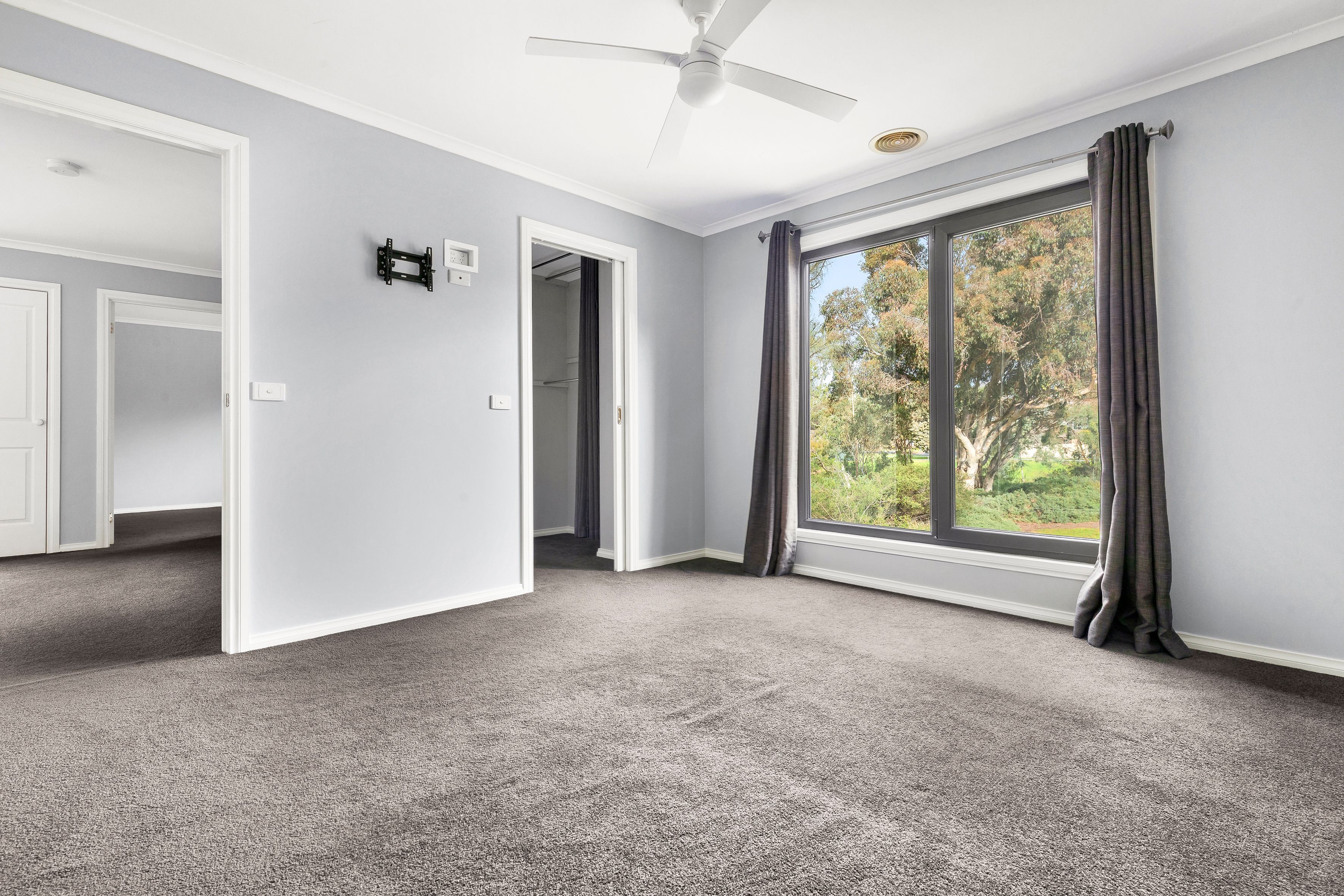 4/507 Pascoe Vale Road — photo 3 of 16
