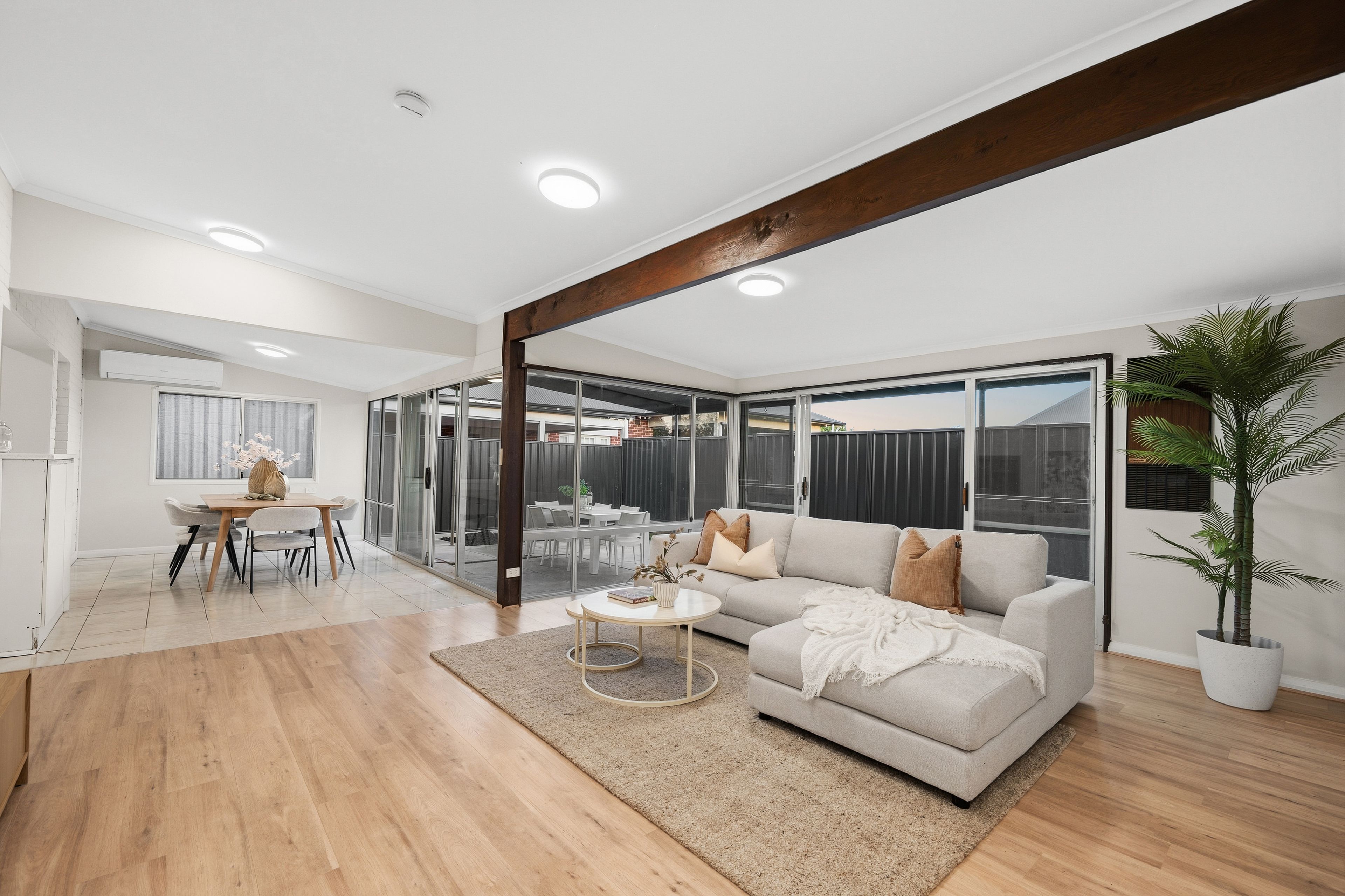 31 Glen Lossie Street — photo 5 of 21