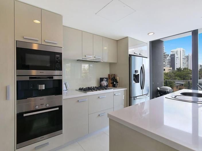 301/25 Breaker Street, Main Beach, QLD 4217