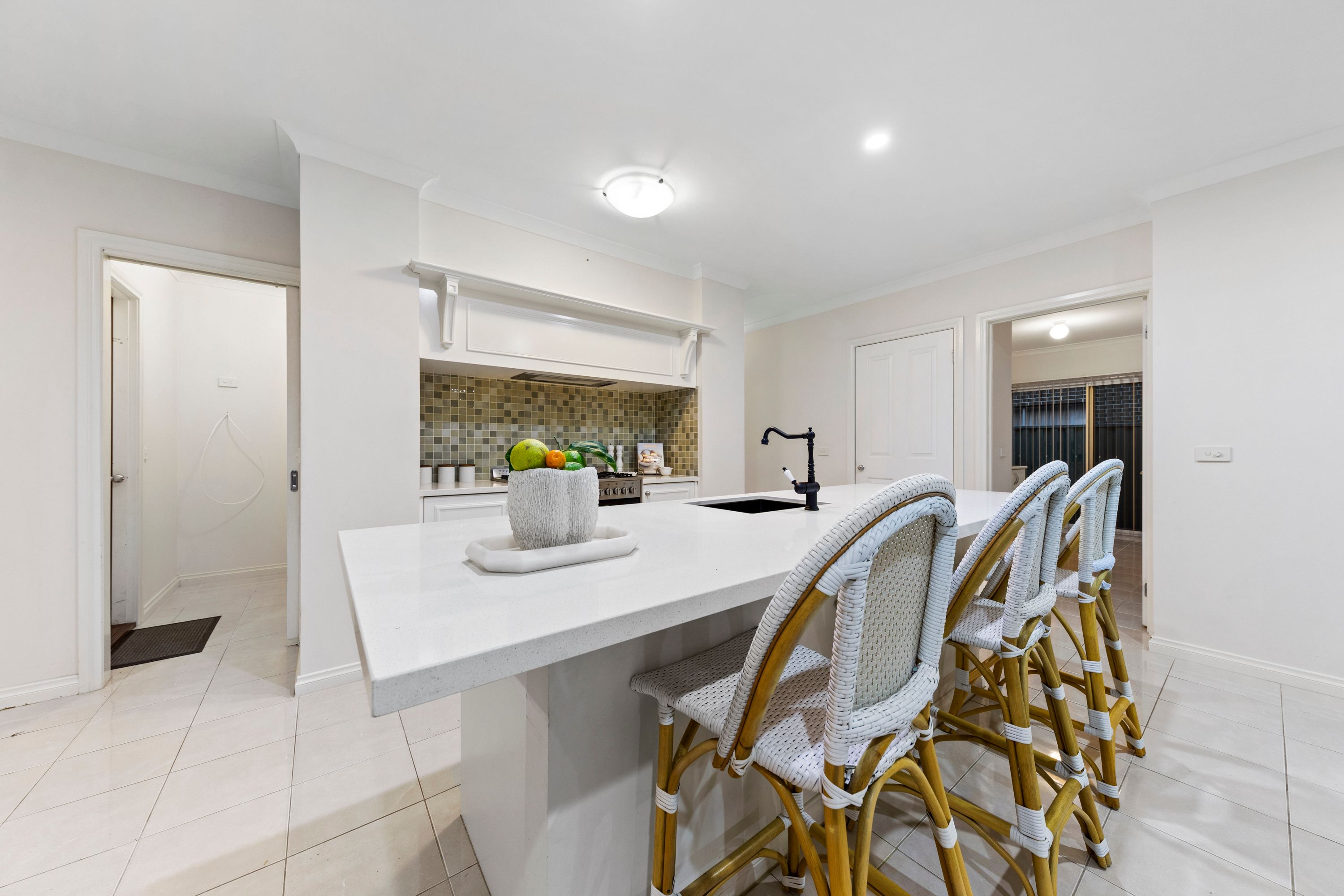 30 Park Orchard Drive, Pakenham, VIC 3810