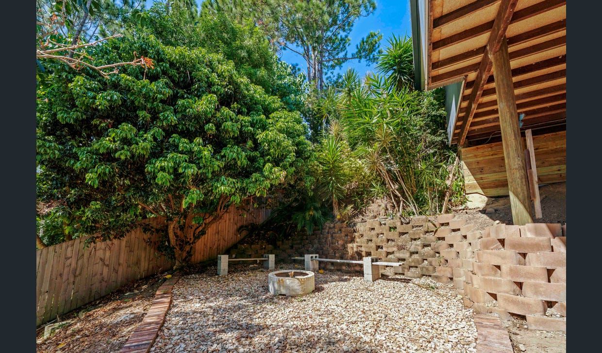 90 Avocado Street — photo 20 of 30