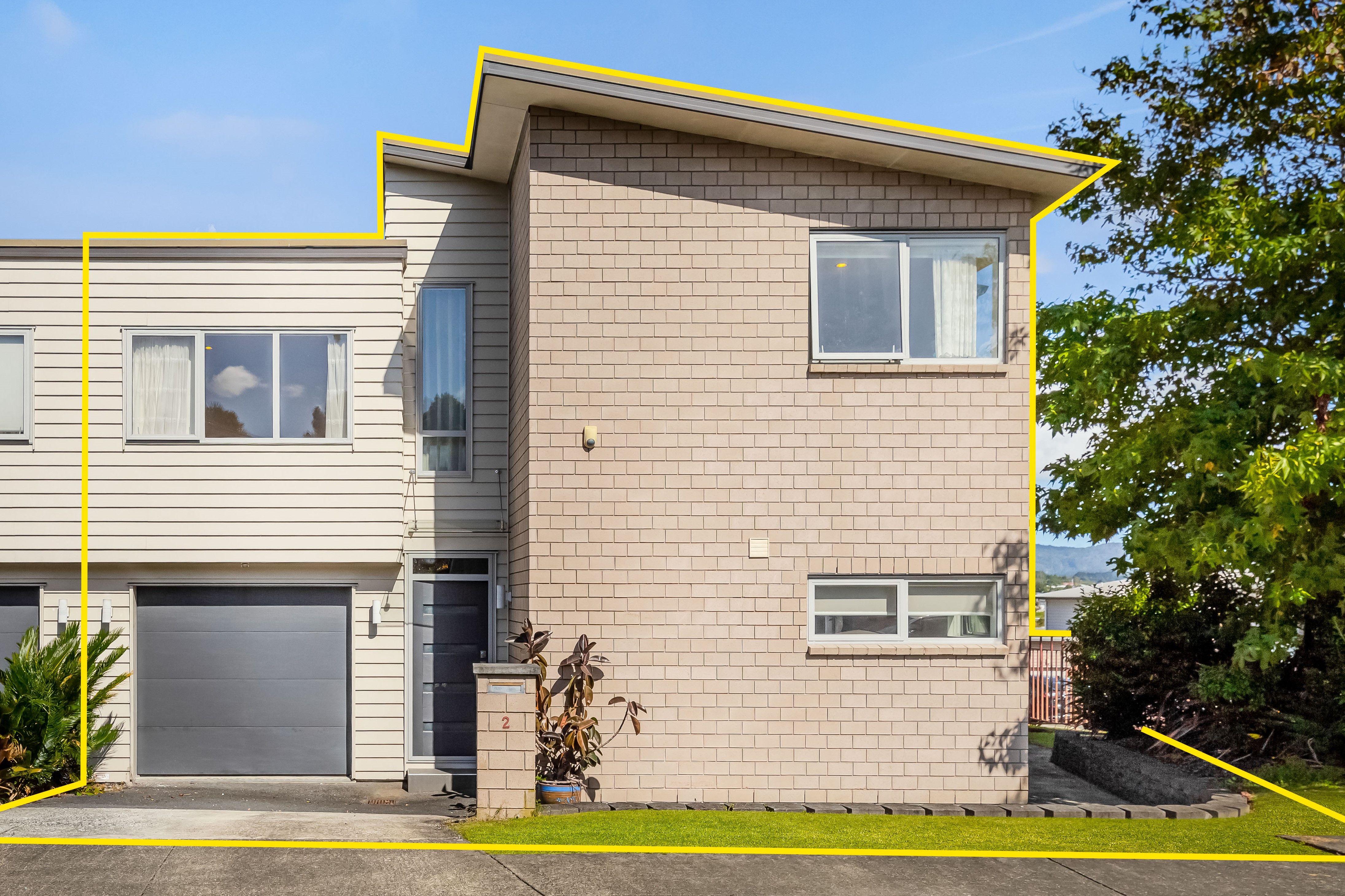 2 Sunshine Boulevard, Sunnyvale, Waitakere City