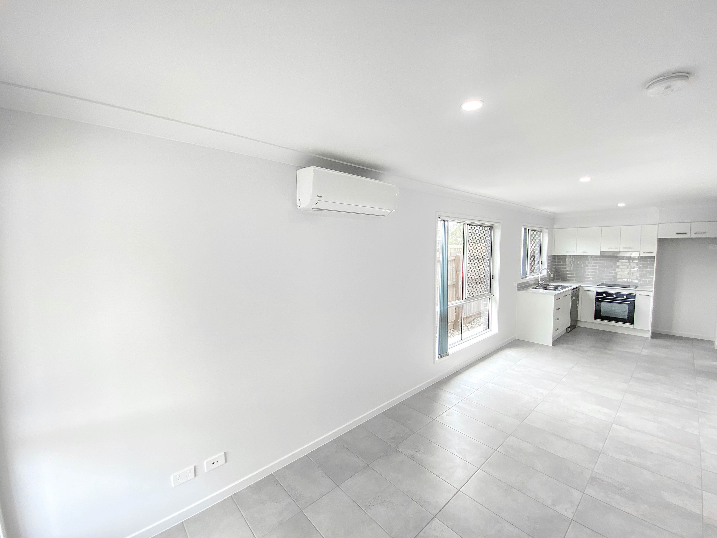 1/10 Alexandrina Street, Morayfield, QLD 4506