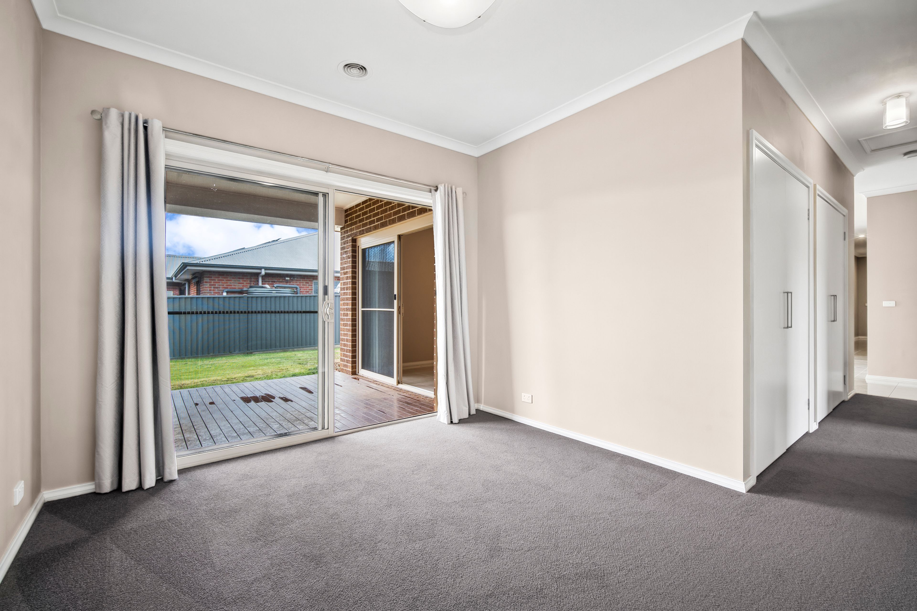 14 Pengelly Road — photo 9 of 17