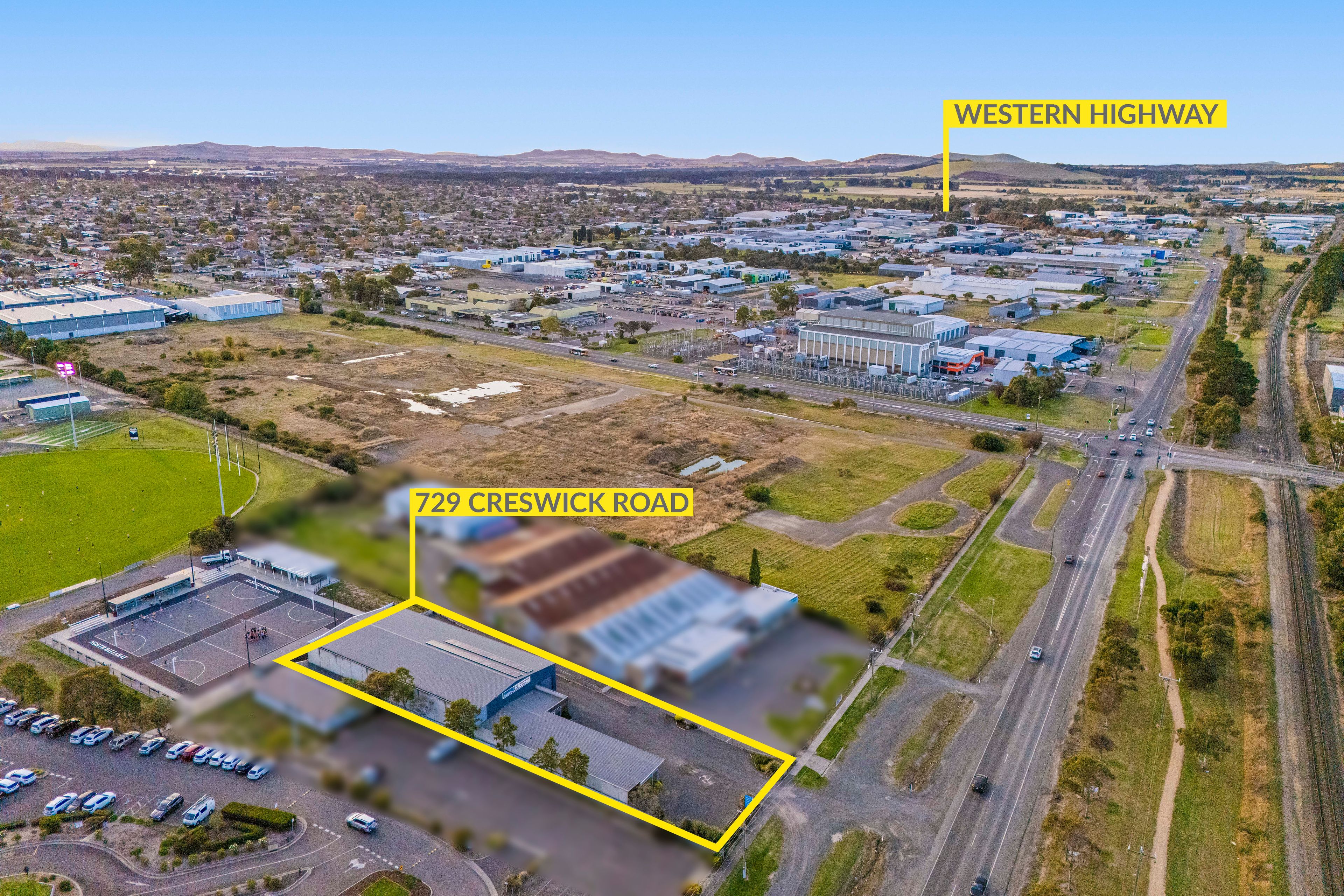 729 Creswick Road, Wendouree, VIC 3355