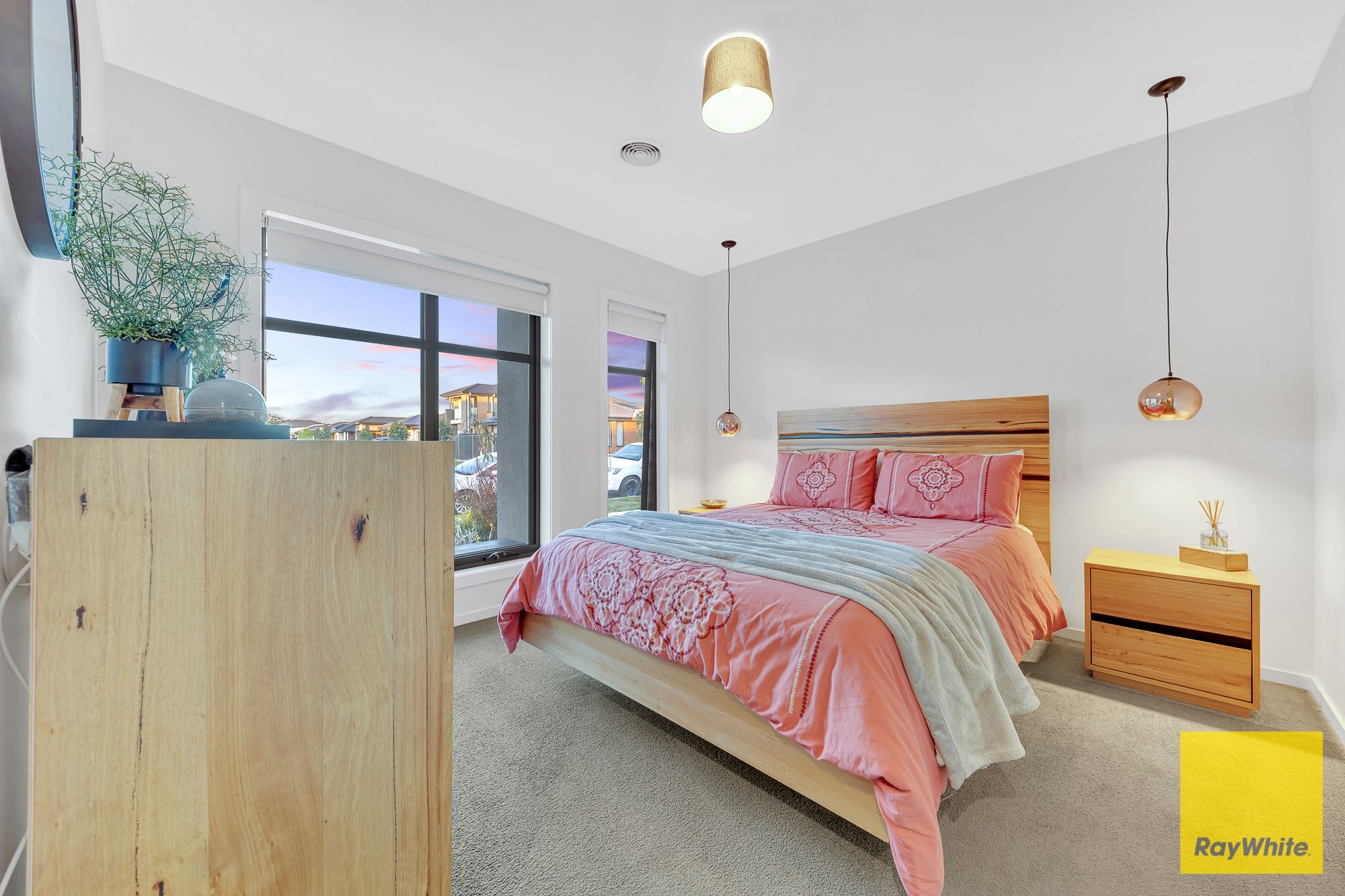 37 Kamala Drive, Tarneit, VIC 3029