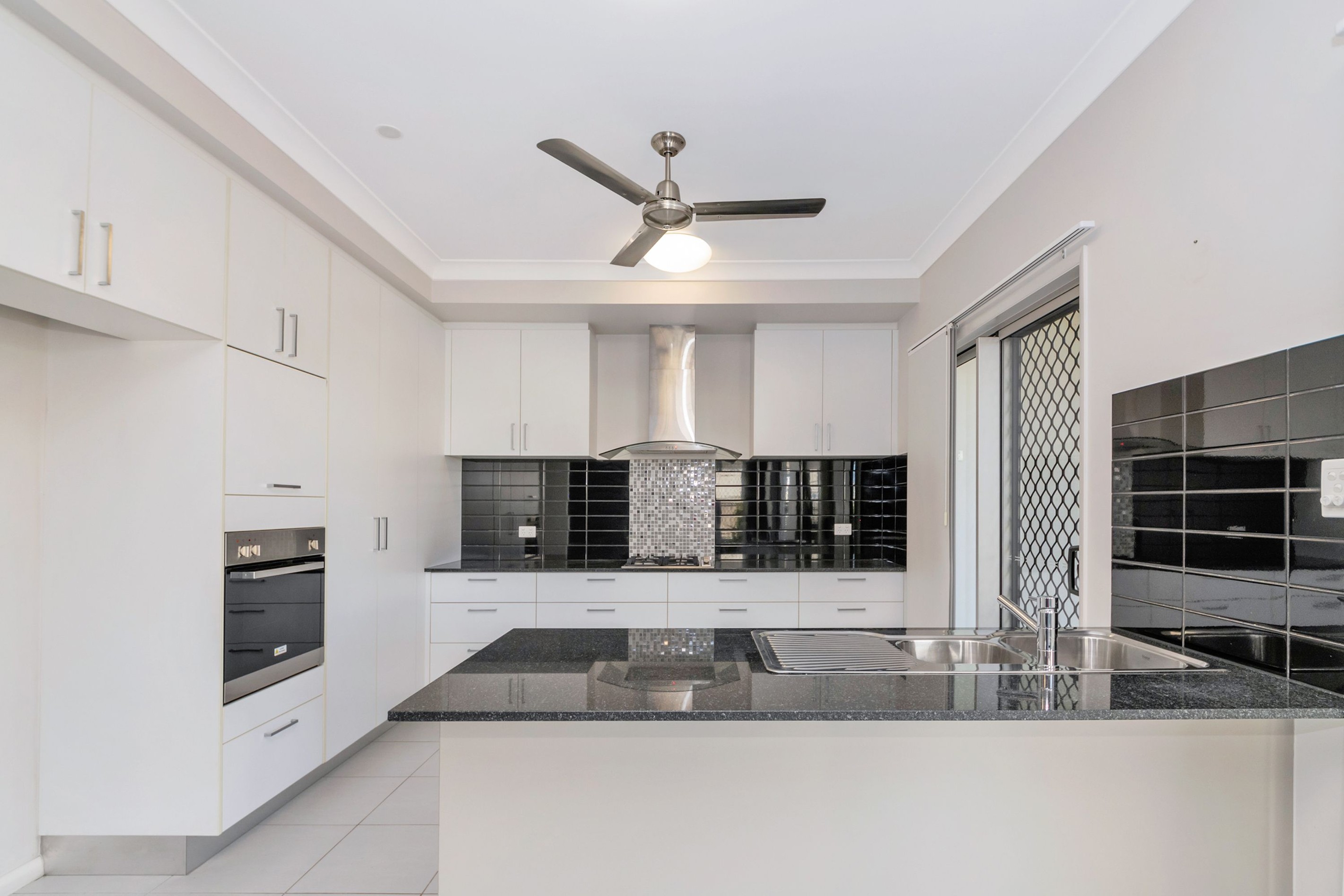 6 Solana Circuit, Burdell, QLD 4818