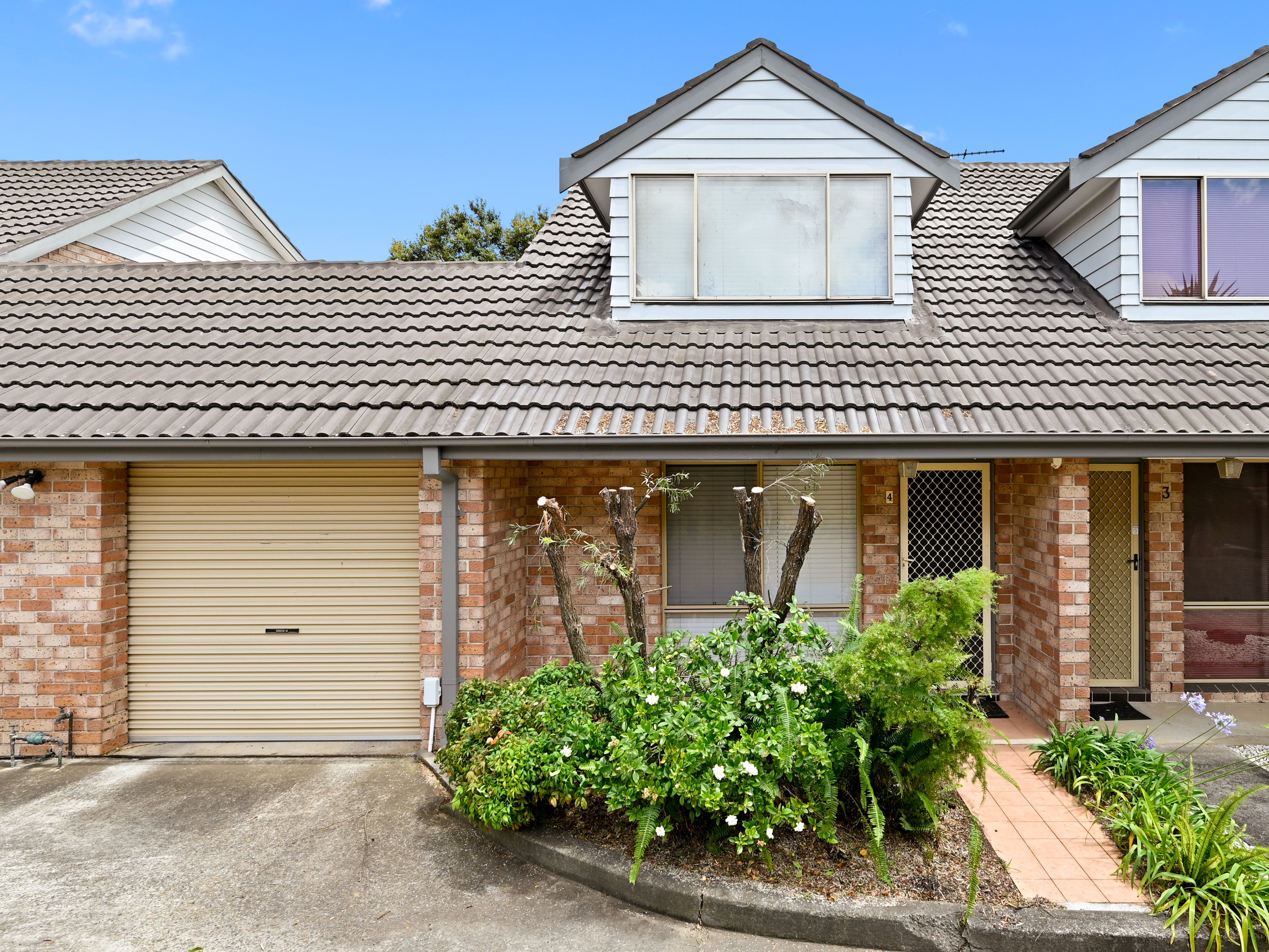 81-83 Oxford Road, Ingleburn NSW 2565