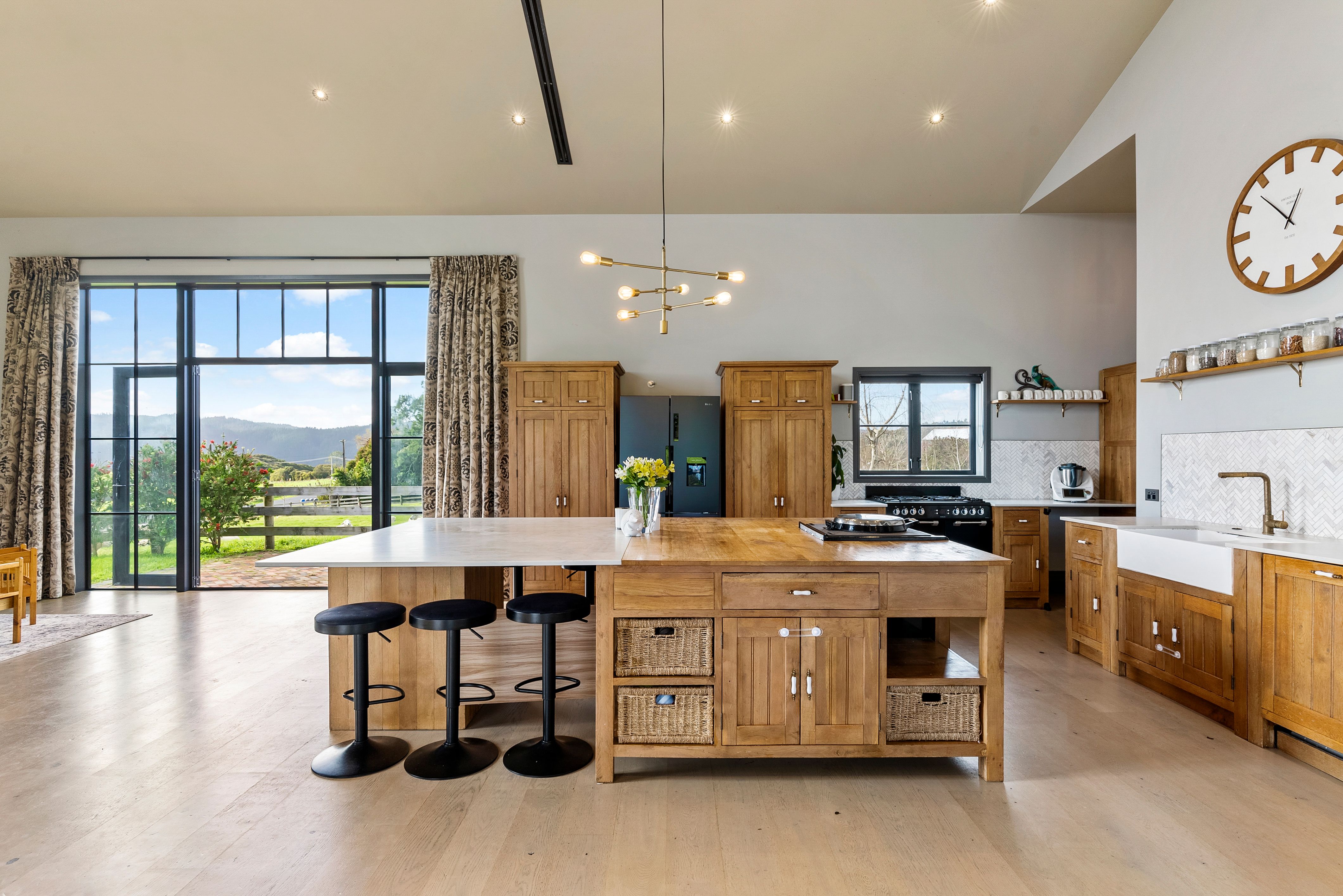 18 Falls Road, Hunua, Franklin