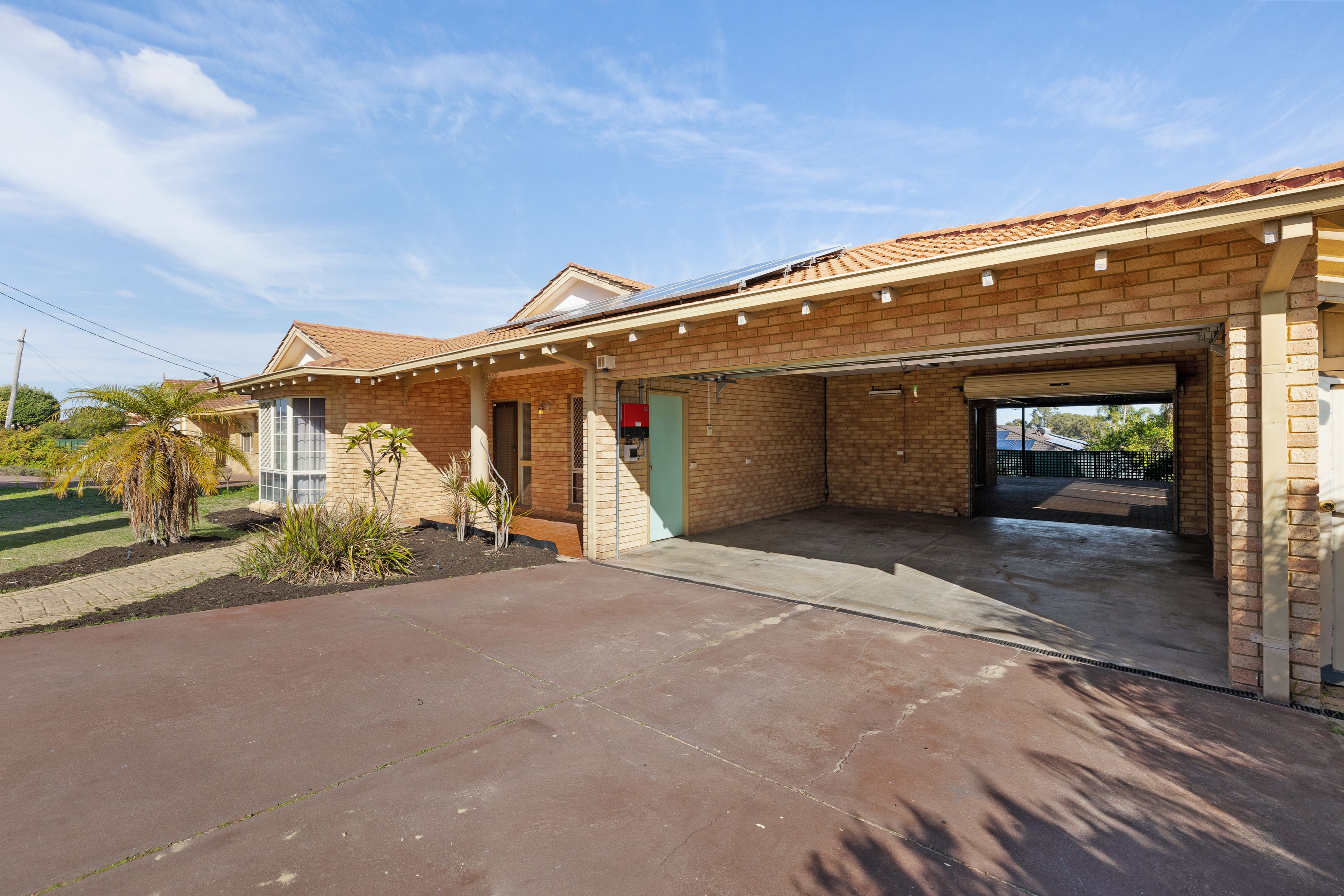 14 Bresnahan Place, Marangaroo, WA 6064