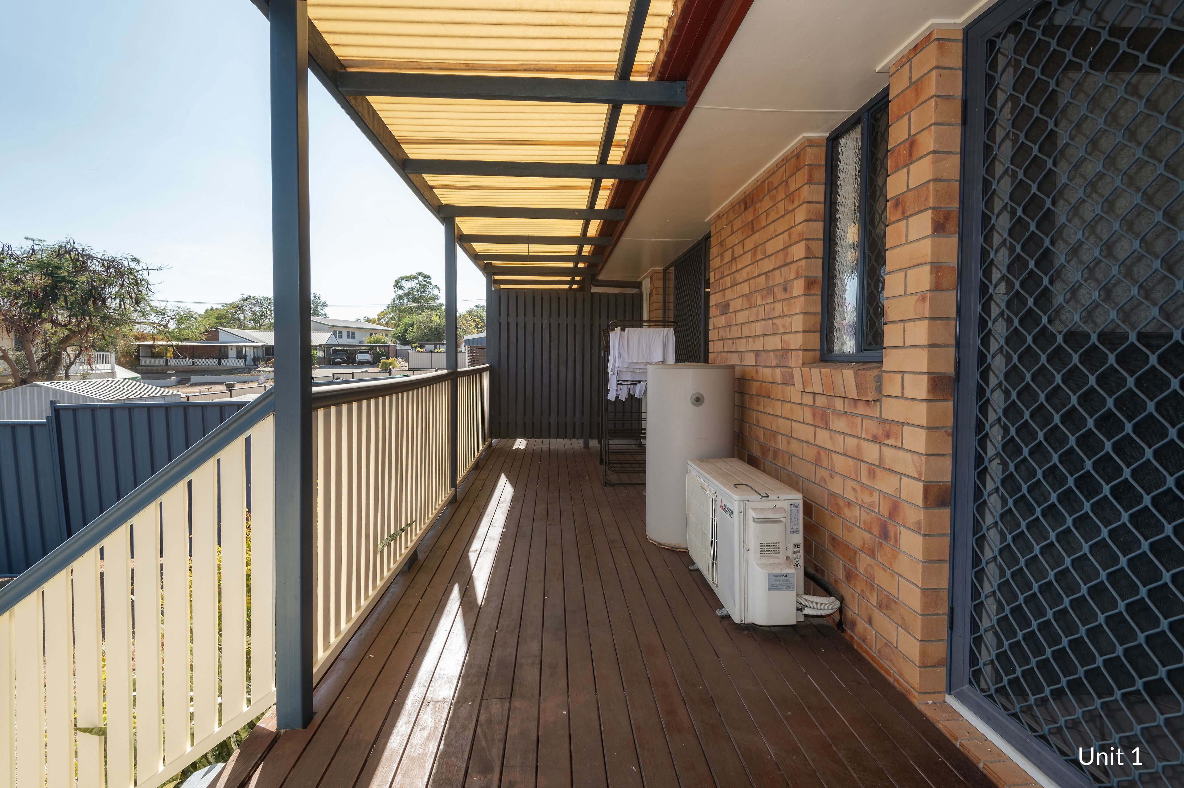 6 Woolein Crescent — photo 9 of 22
