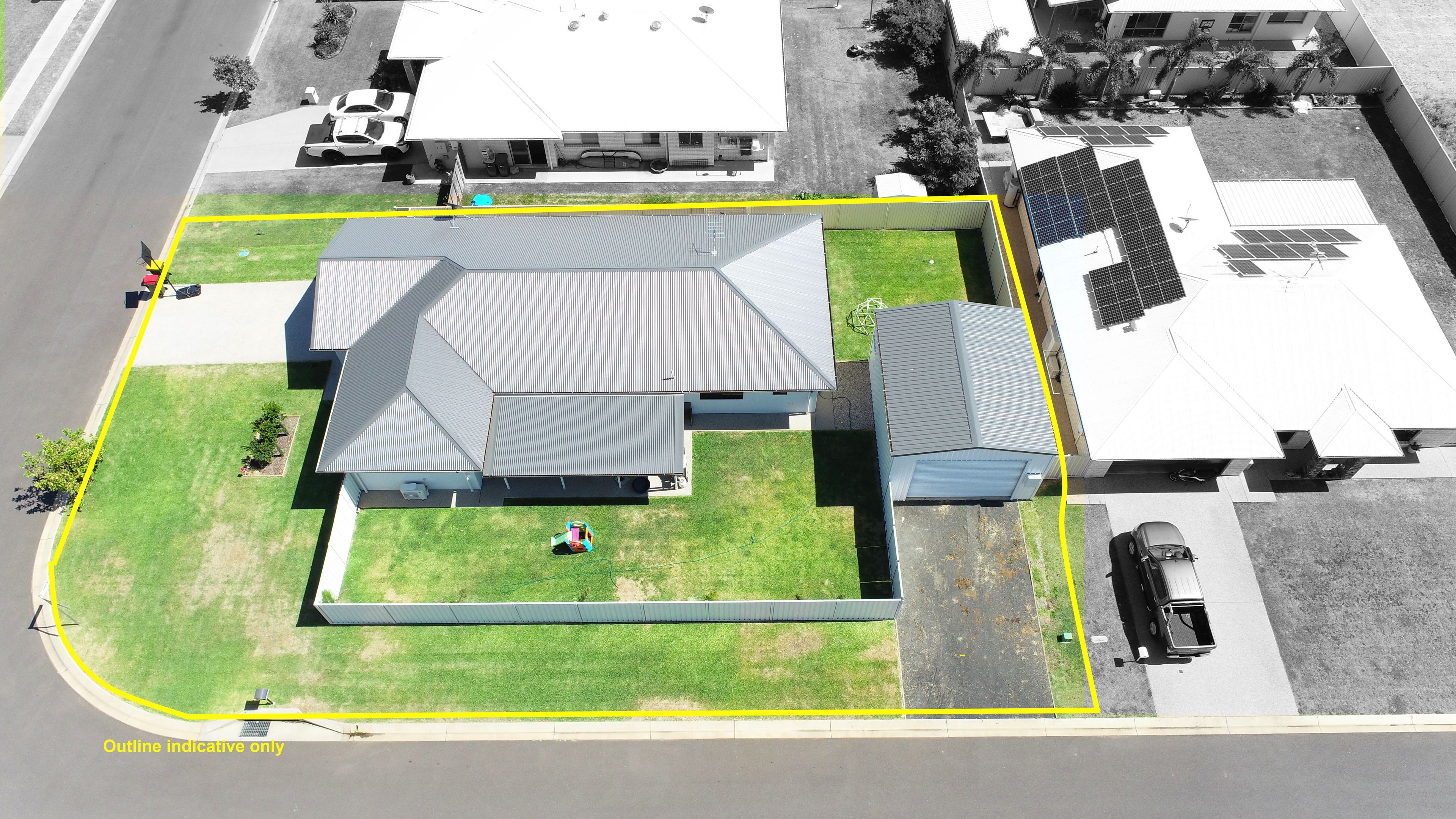 76 Canterbury Road, Emerald QLD 4720