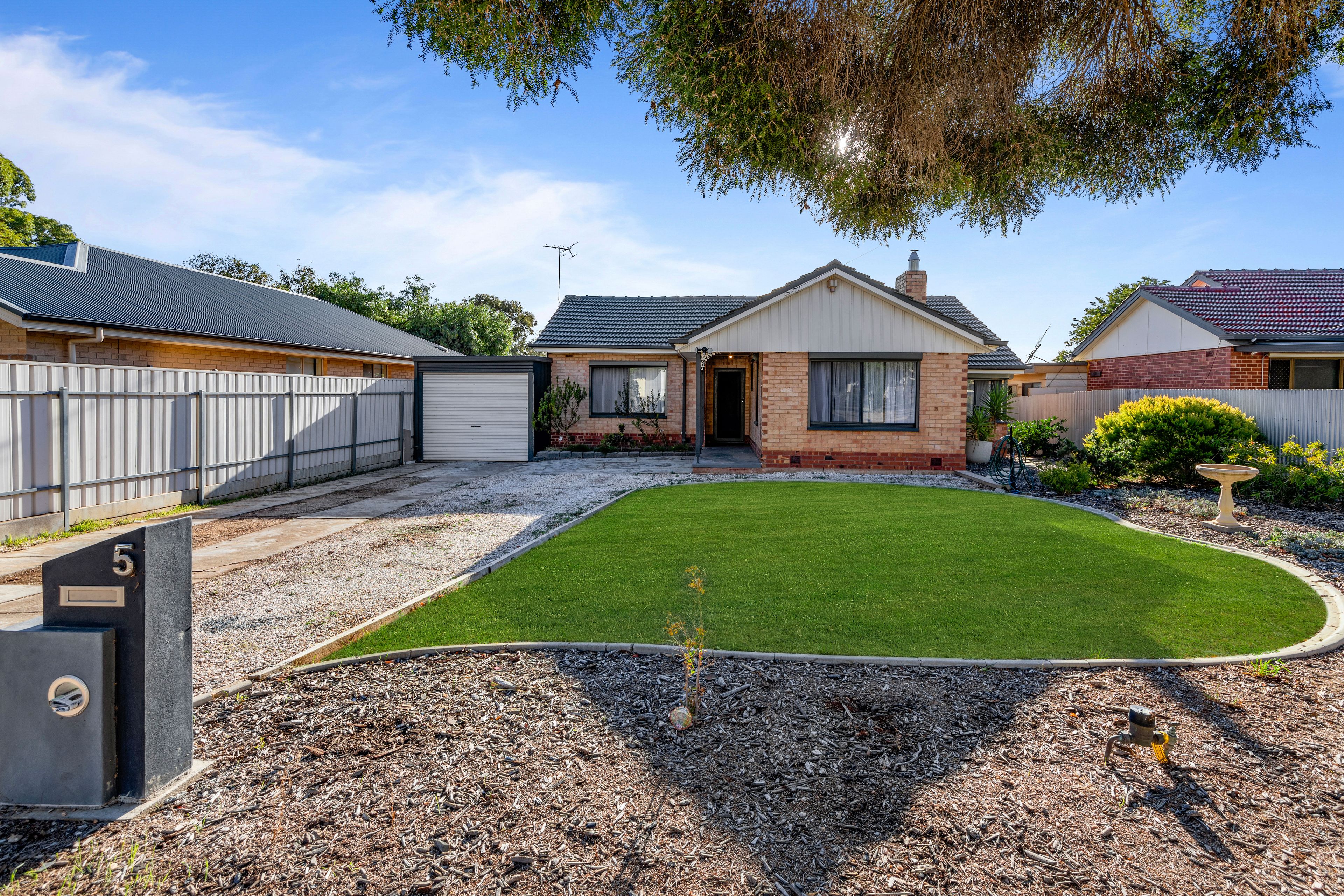 5 Kenner Street, Elizabeth Downs SA 5113