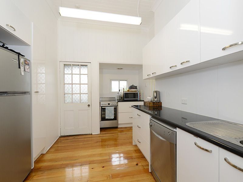 55 Delville Avenue — photo 6 of 11