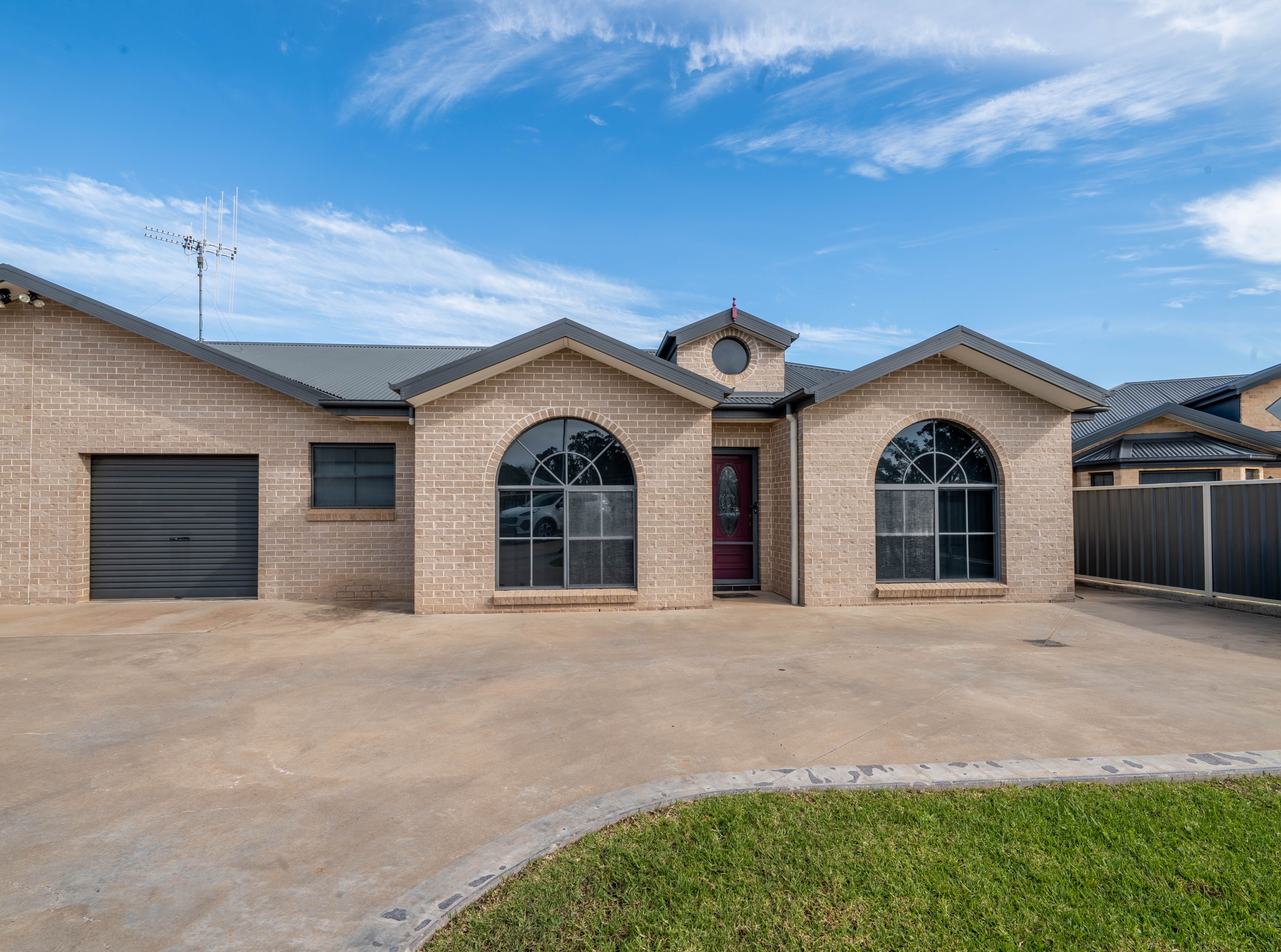 20 John Girdham Place, Forbes, NSW 2871