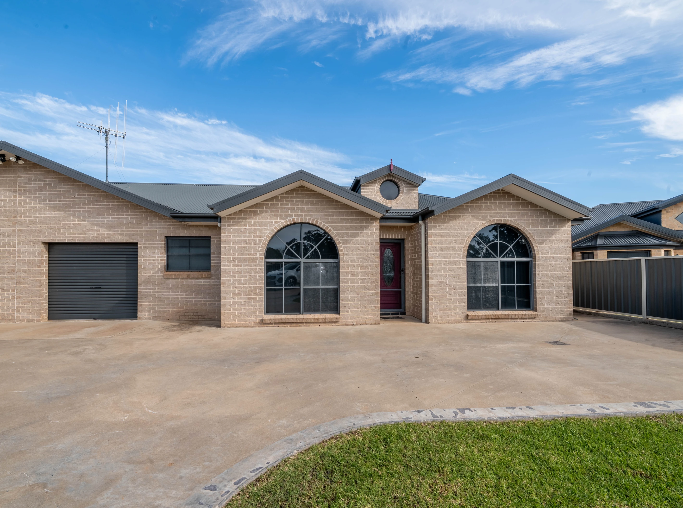 20 John Girdham Place, Forbes, NSW 2871