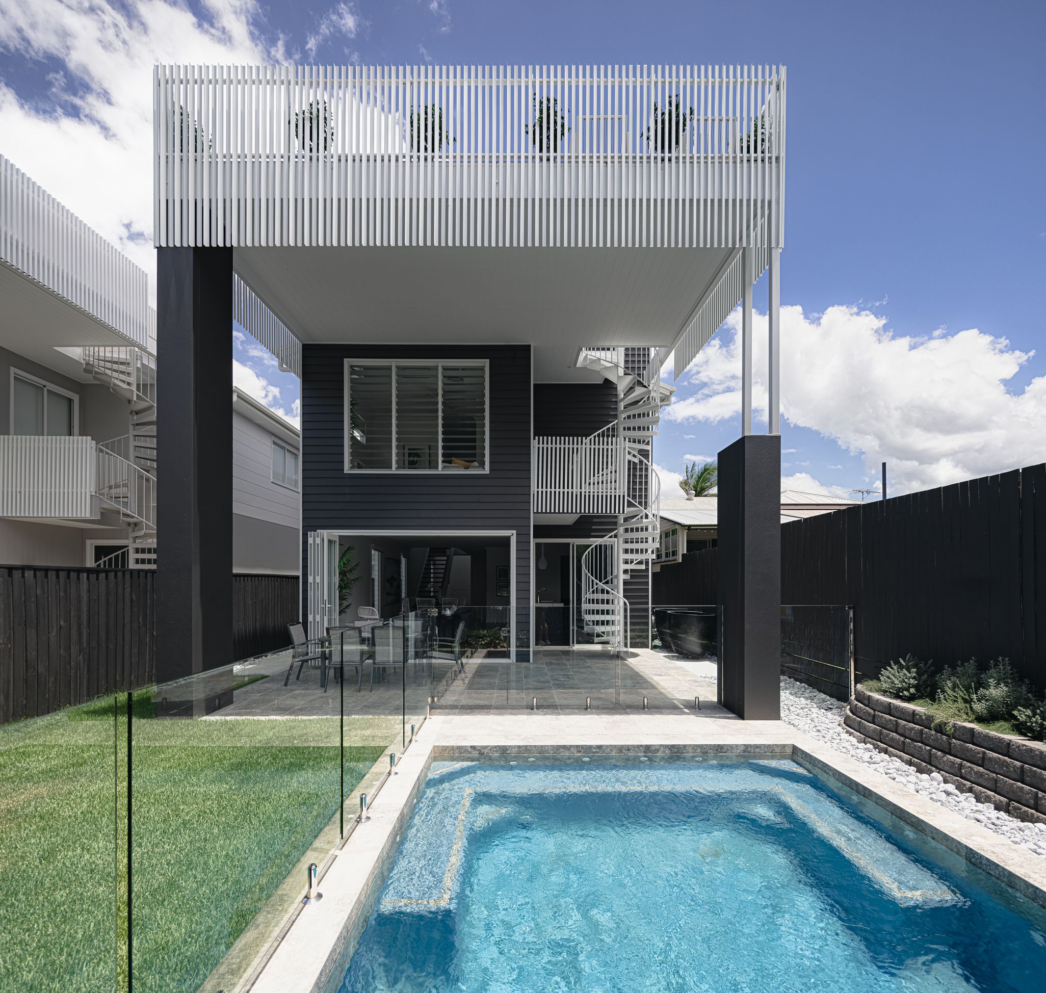 66 Longfellow Street, Norman Park, QLD 4170