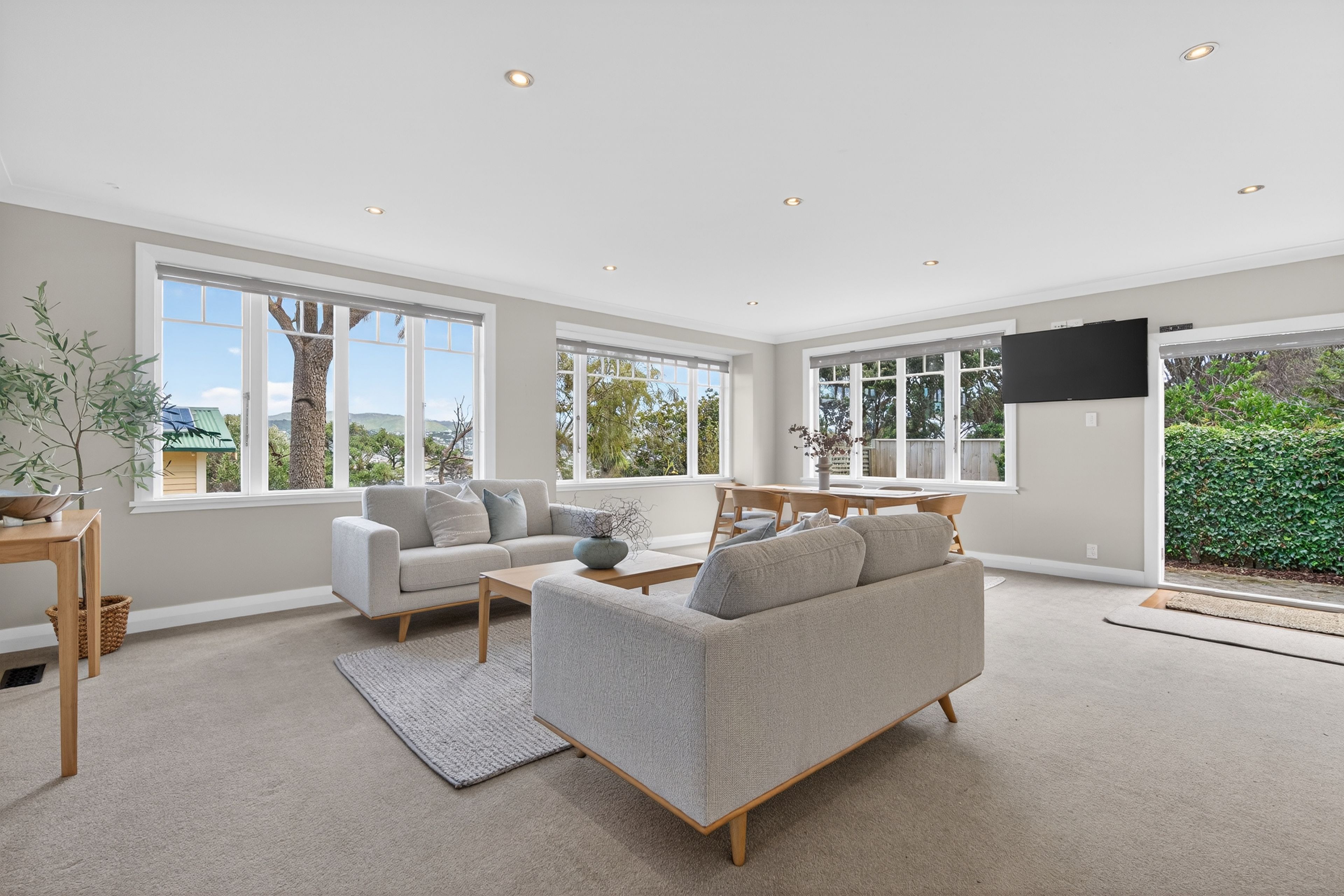 49 Tio Tio Road, Miramar, Wellington City