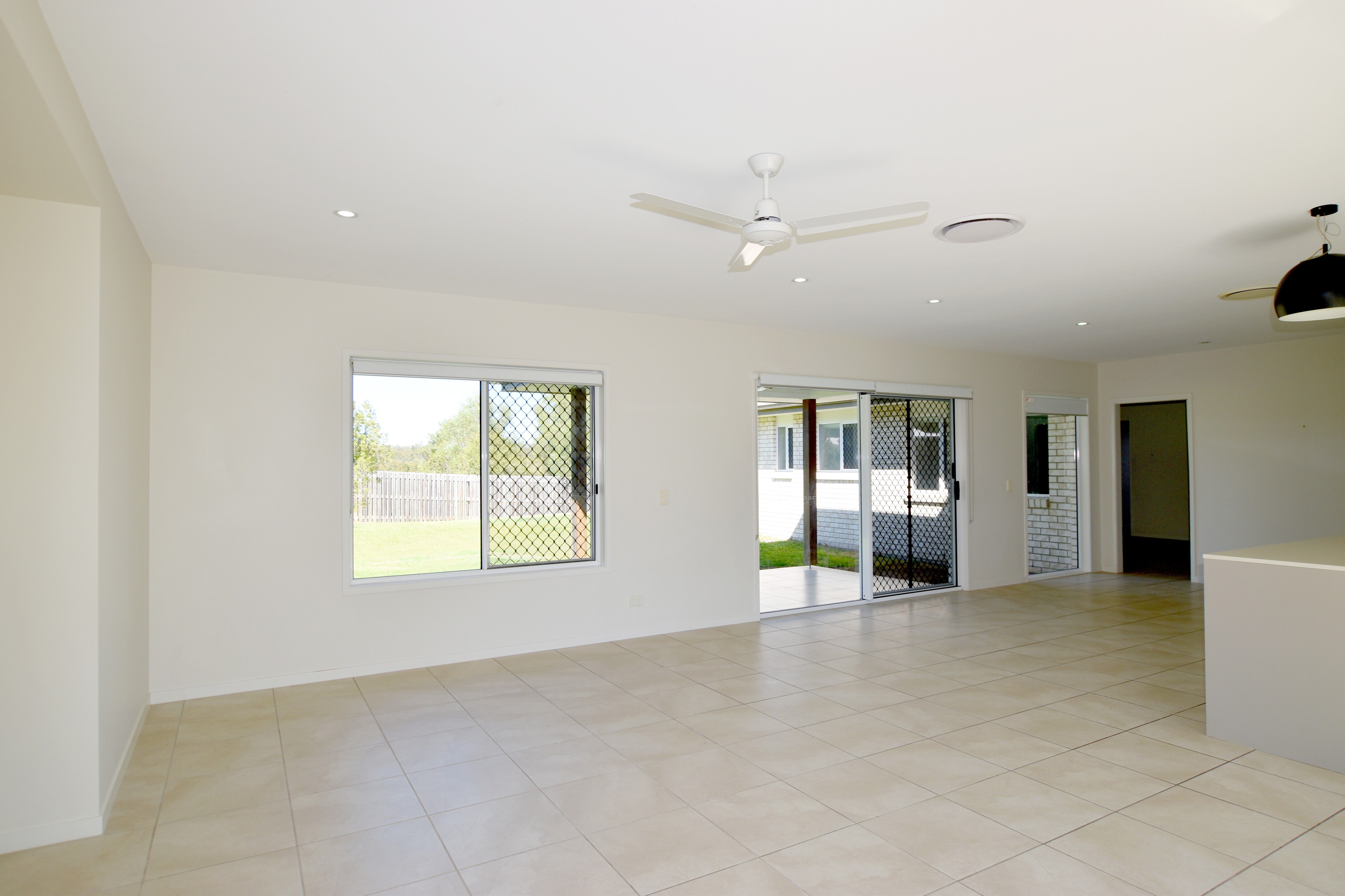 12 Florey Place, Kirkwood, QLD 4680