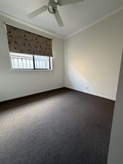 6 Semillon Crescent — photo 9 of 13