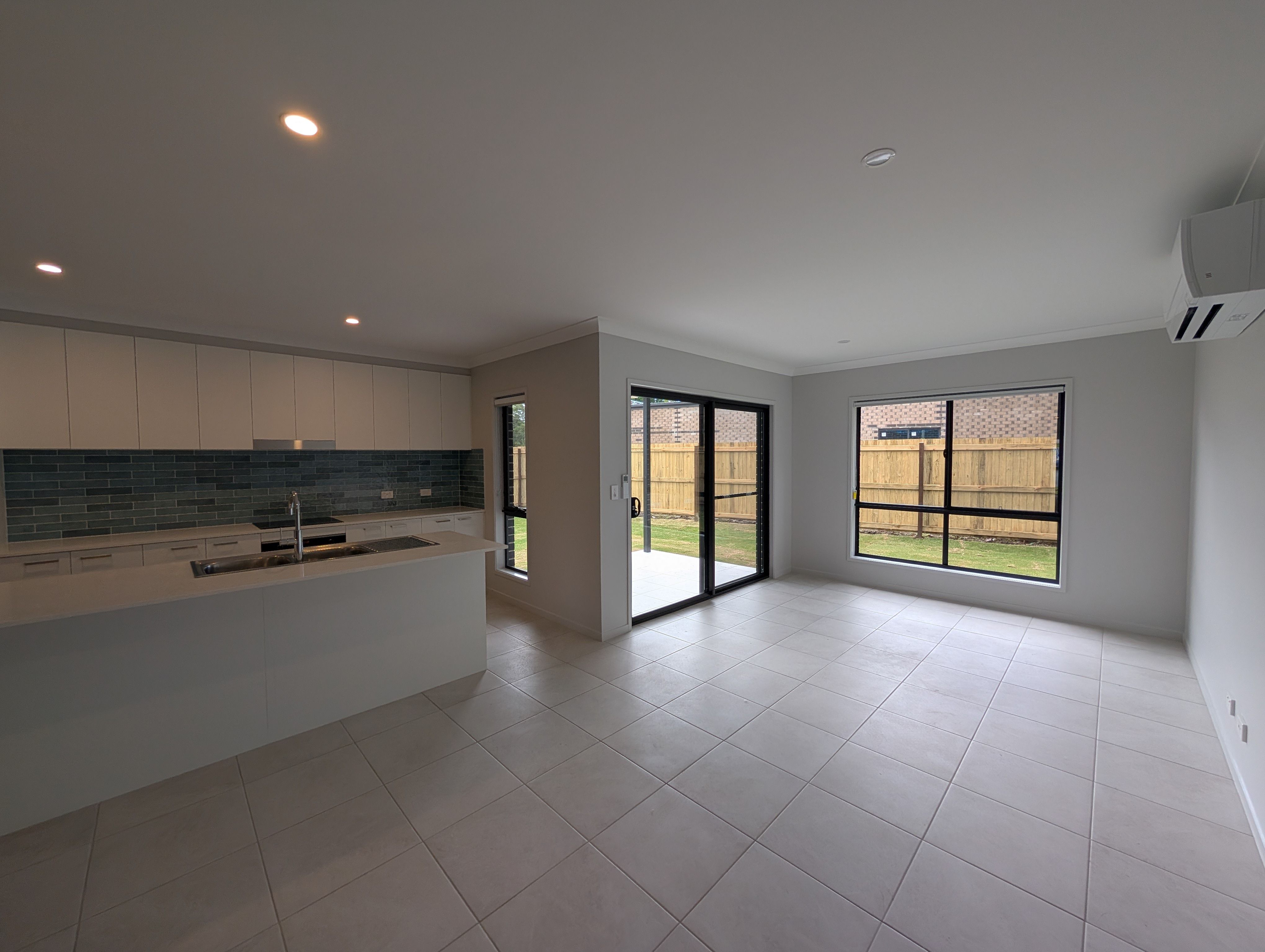 23 Cambridge Place — photo 13 of 15