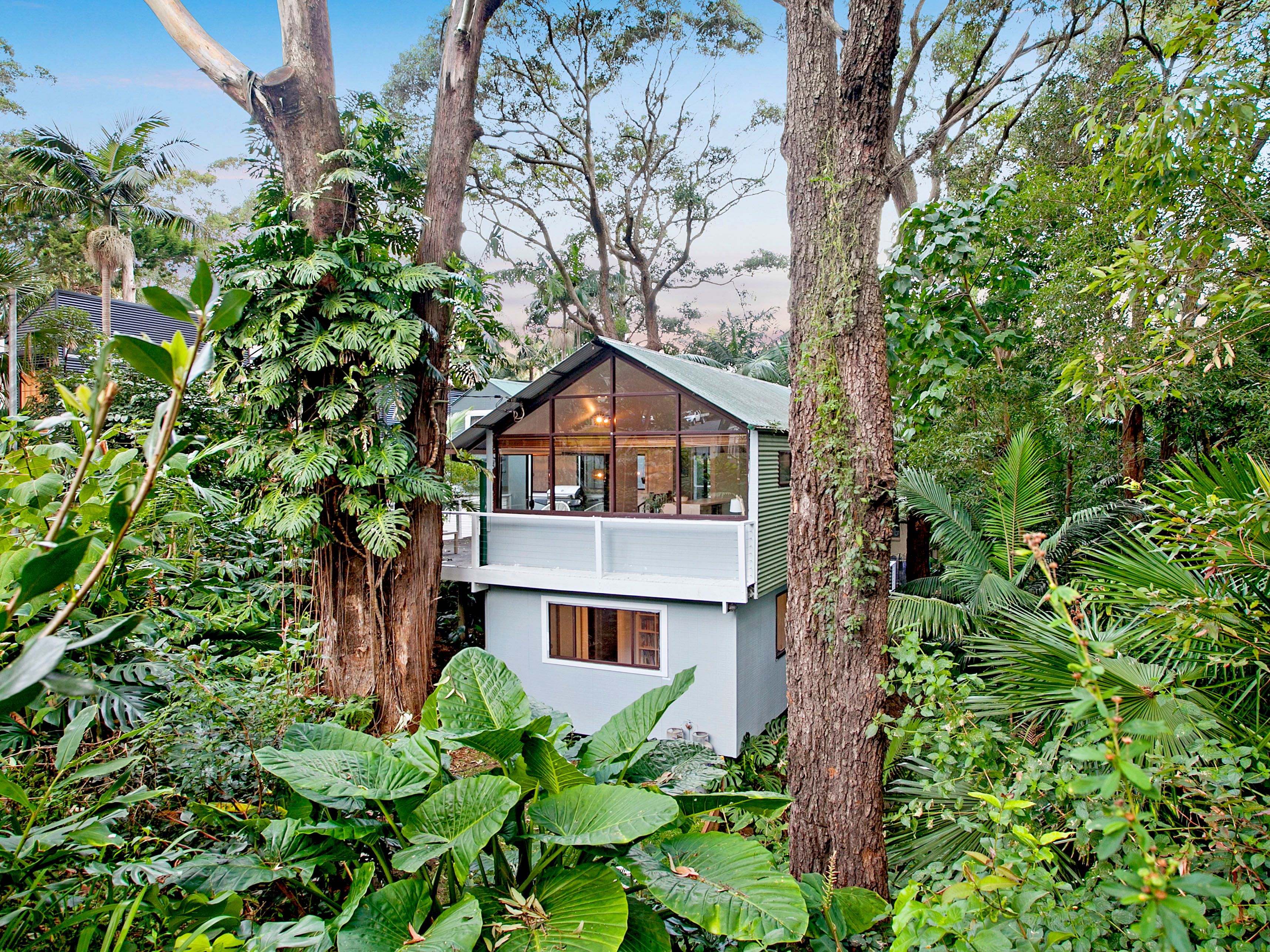 9 Chellow Dene Avenue, Stanwell Park NSW 2508