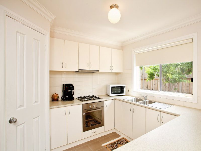 26 Hewat Drive, Highton, VIC 3216