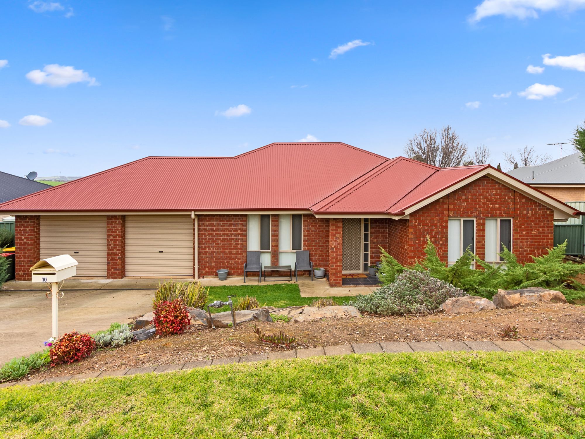 (D.H.A) Defence Housing Australia — photo from Ray White Gawler