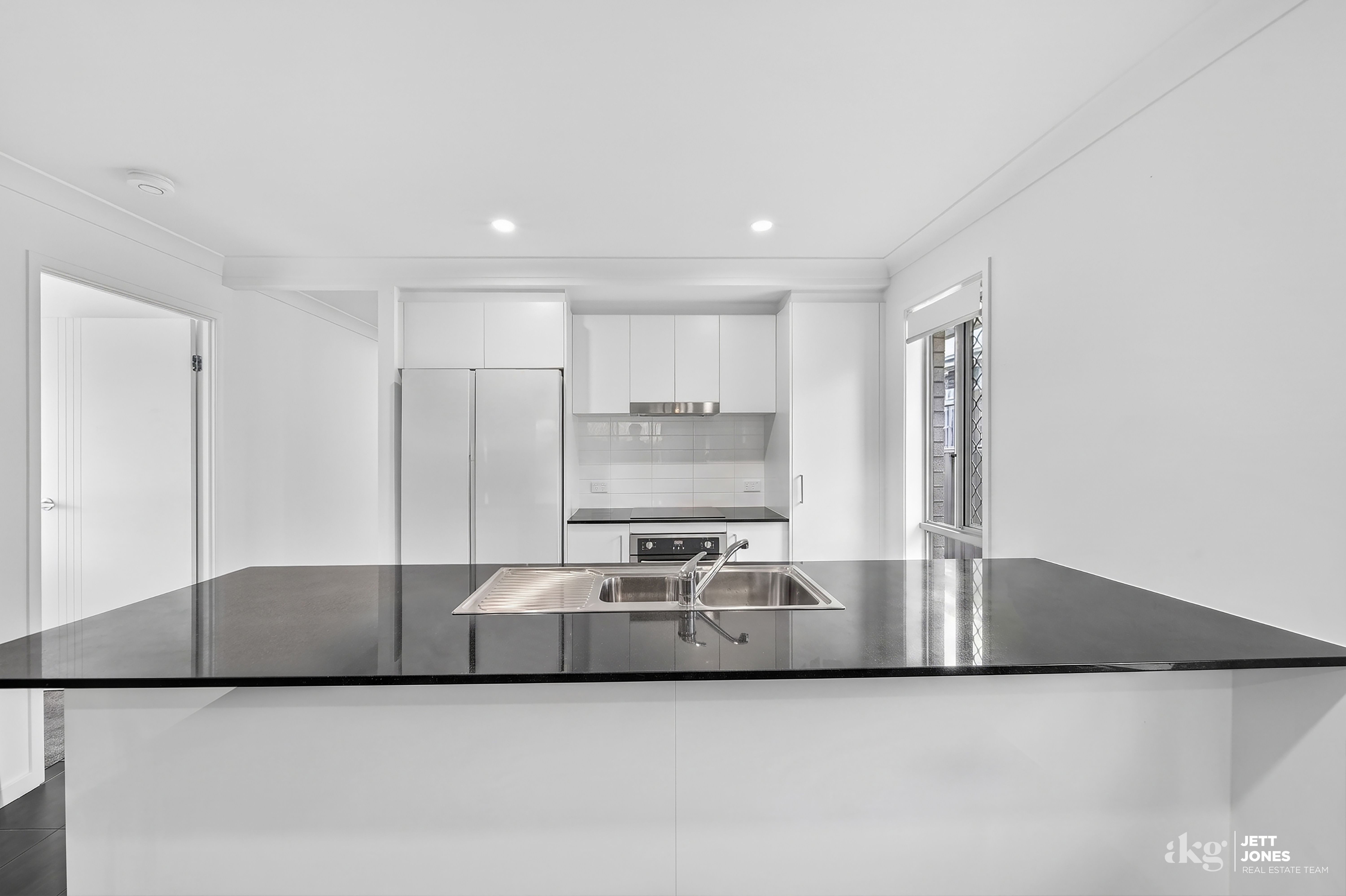 22 Cavanagh Drive — photo 4 of 22