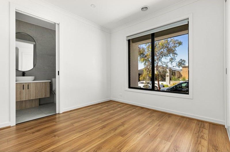 24 Mawson Street — photo 4 of 16
