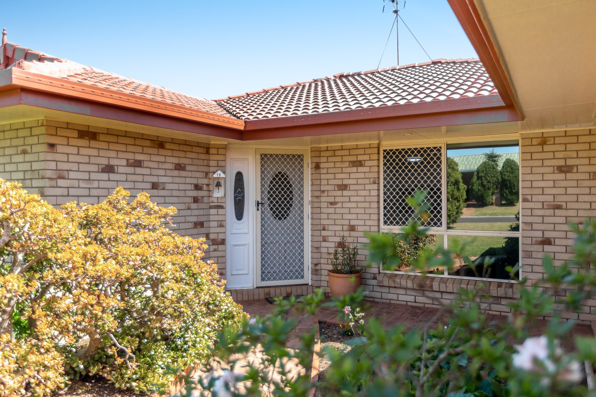 15 Crusader Court, Wilsonton, QLD 4350