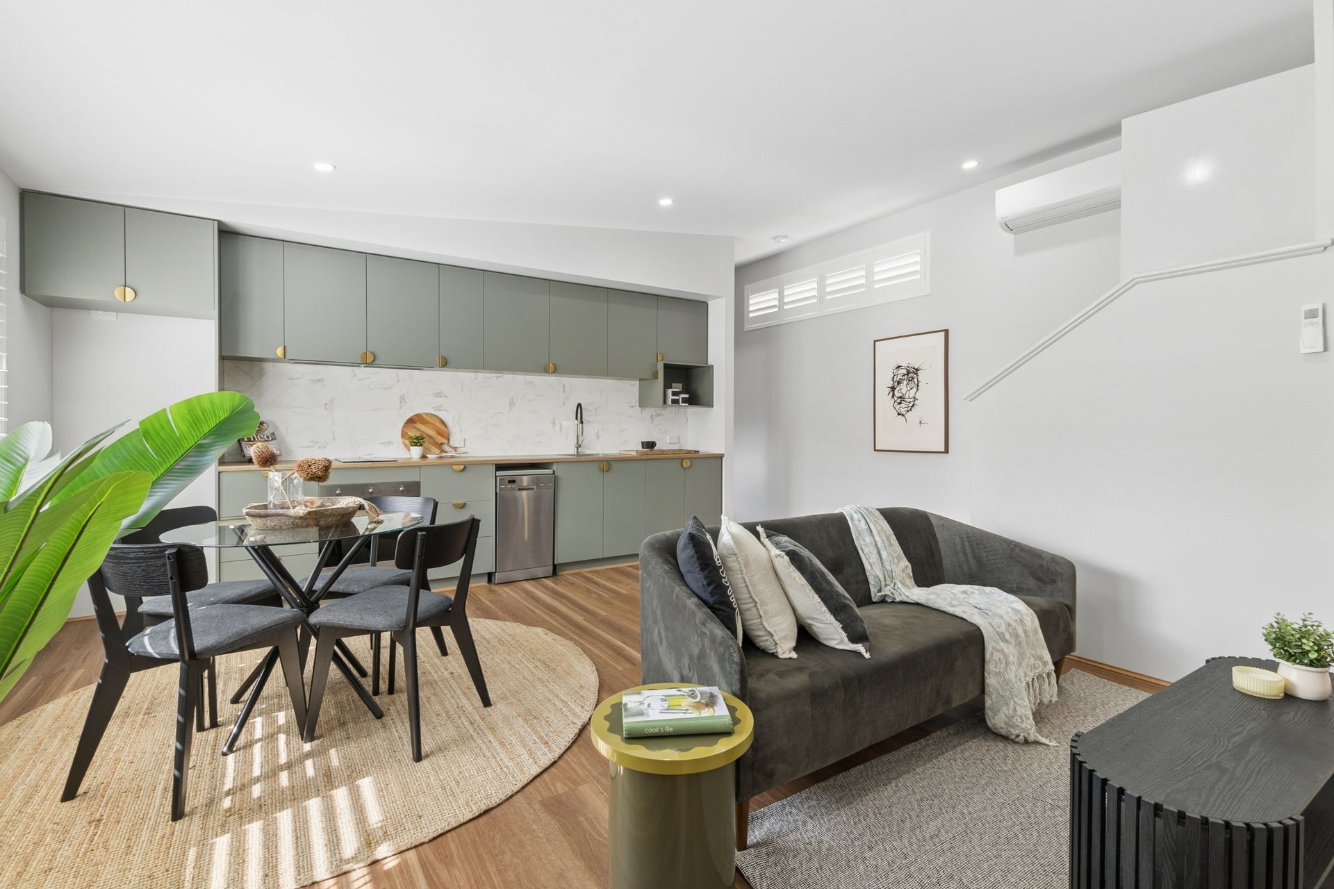 8 Woodlands Street — photo 22 of 30