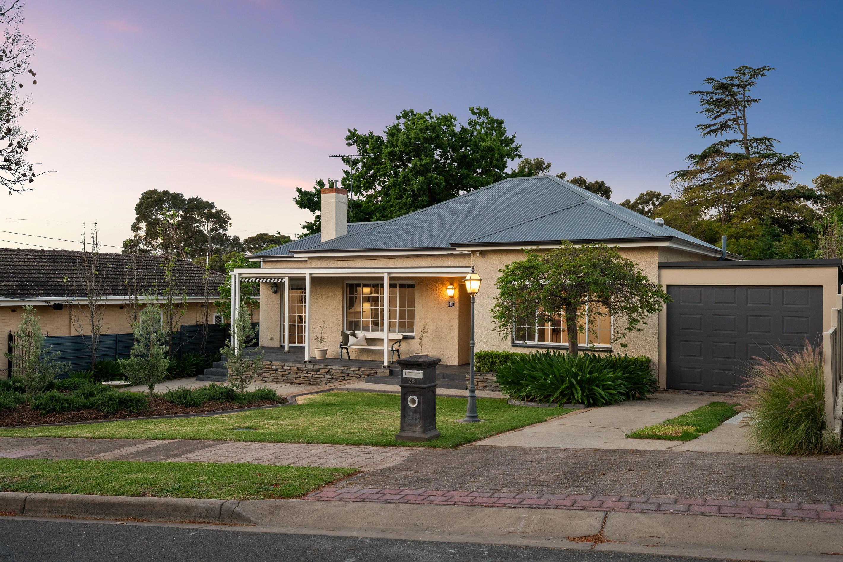25 Columbia Avenue, Clapham, SA 5062