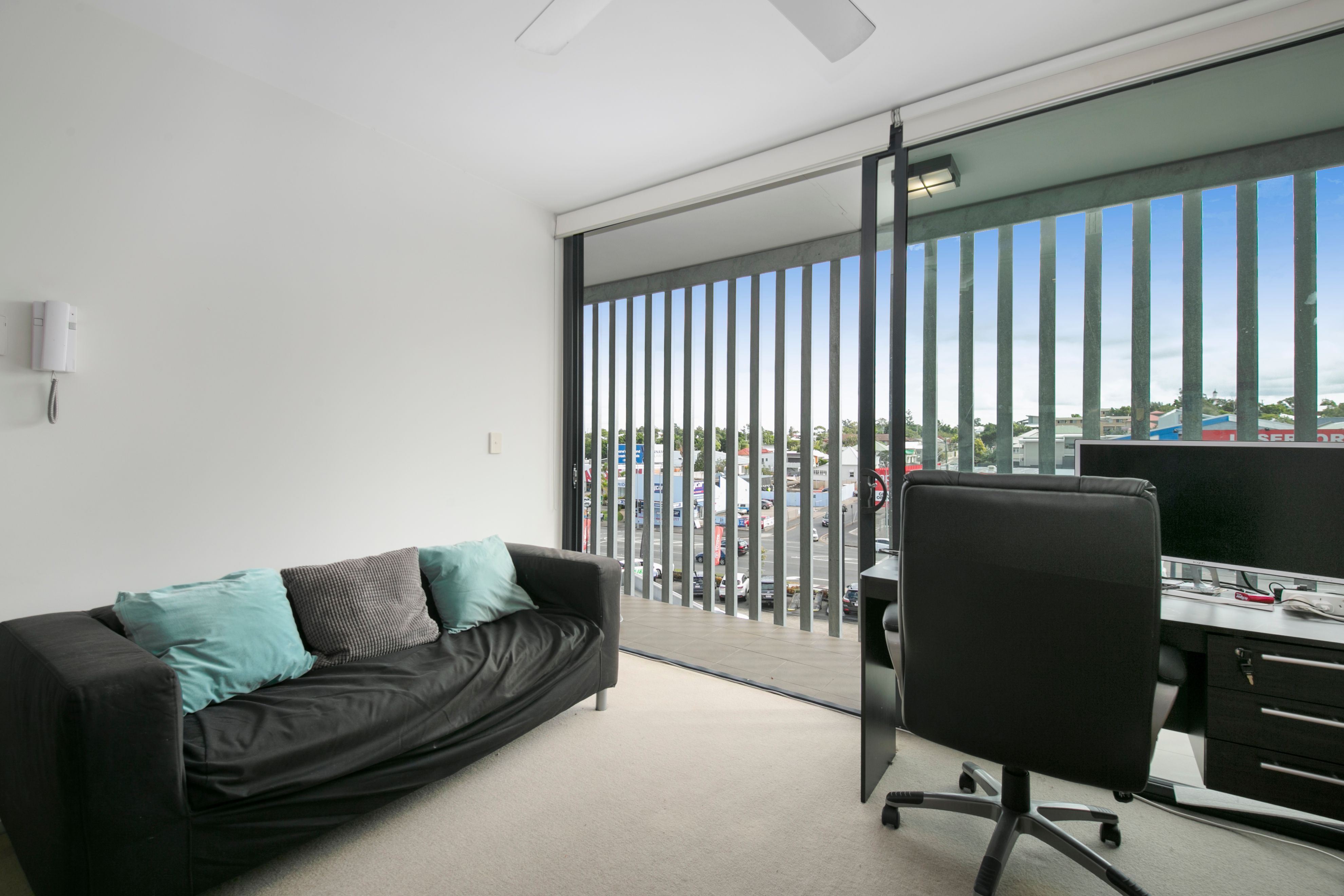 77 Jurgens Street, Woolloongabba QLD 4102